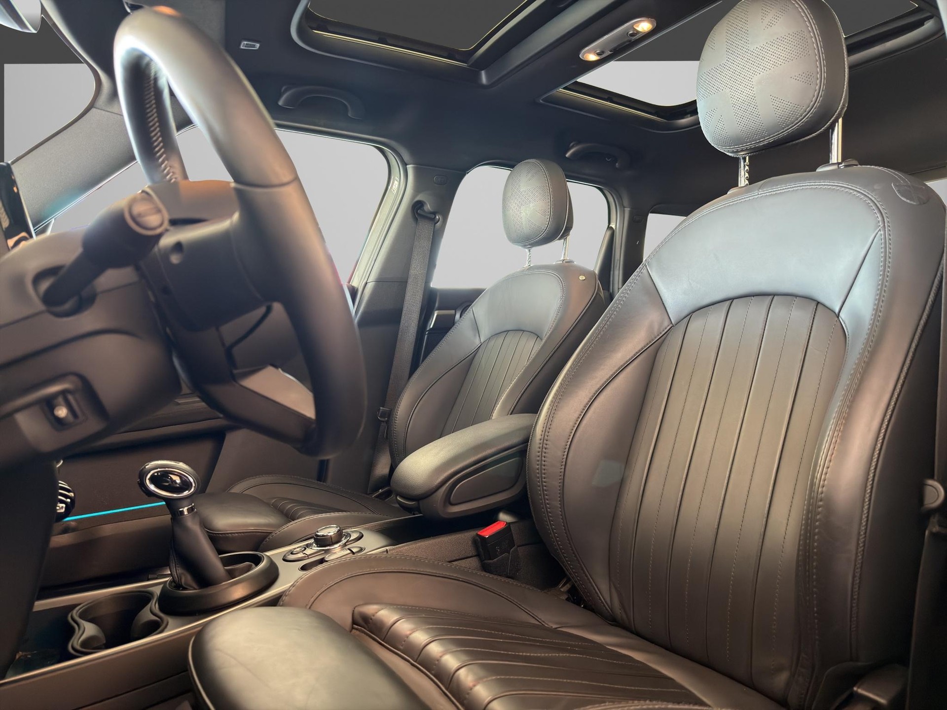MINI Countryman SE ALL4-image-10