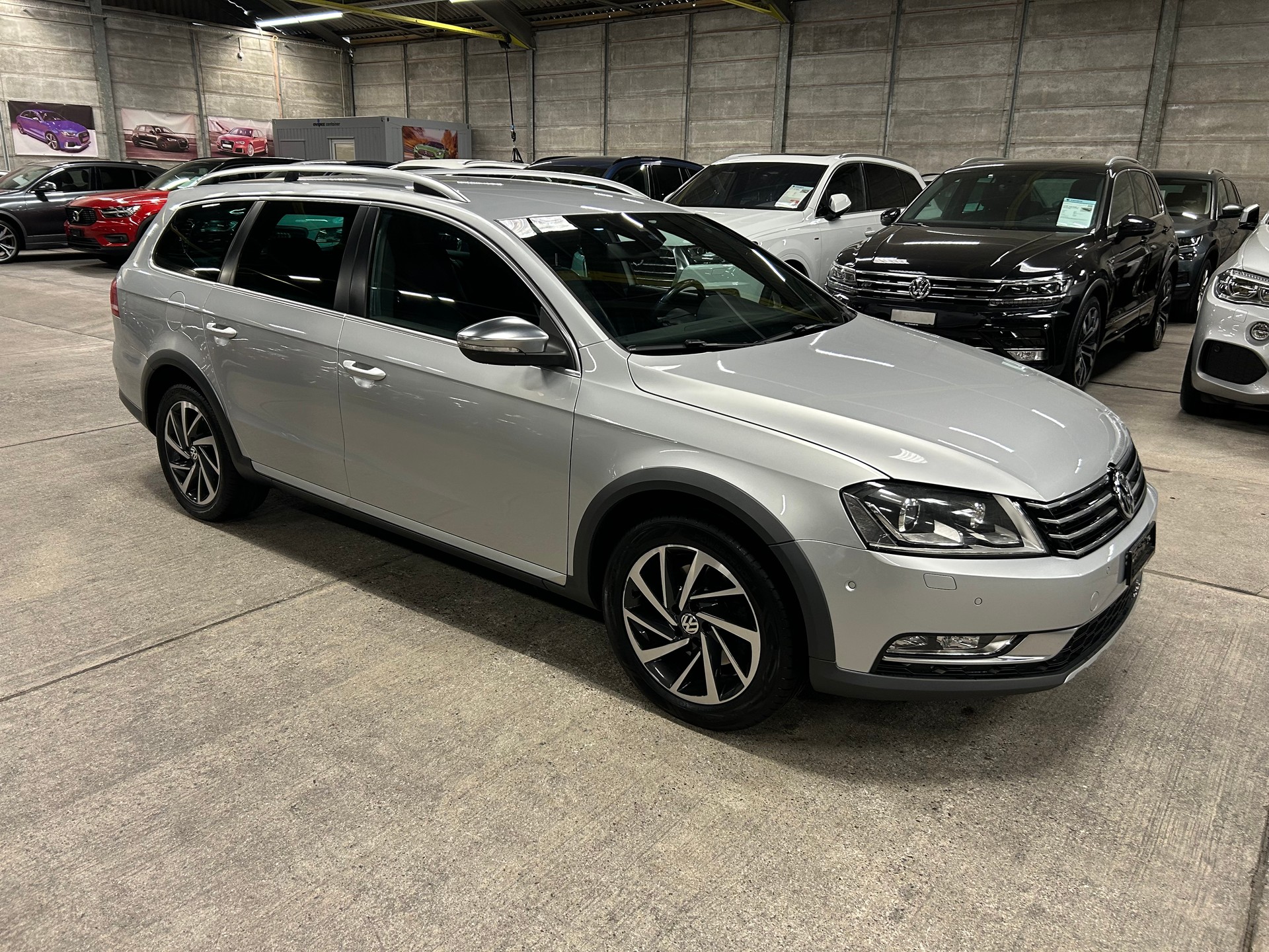 VW Passat Alltrack 2.0 TSI 4Motion DSG-image-1