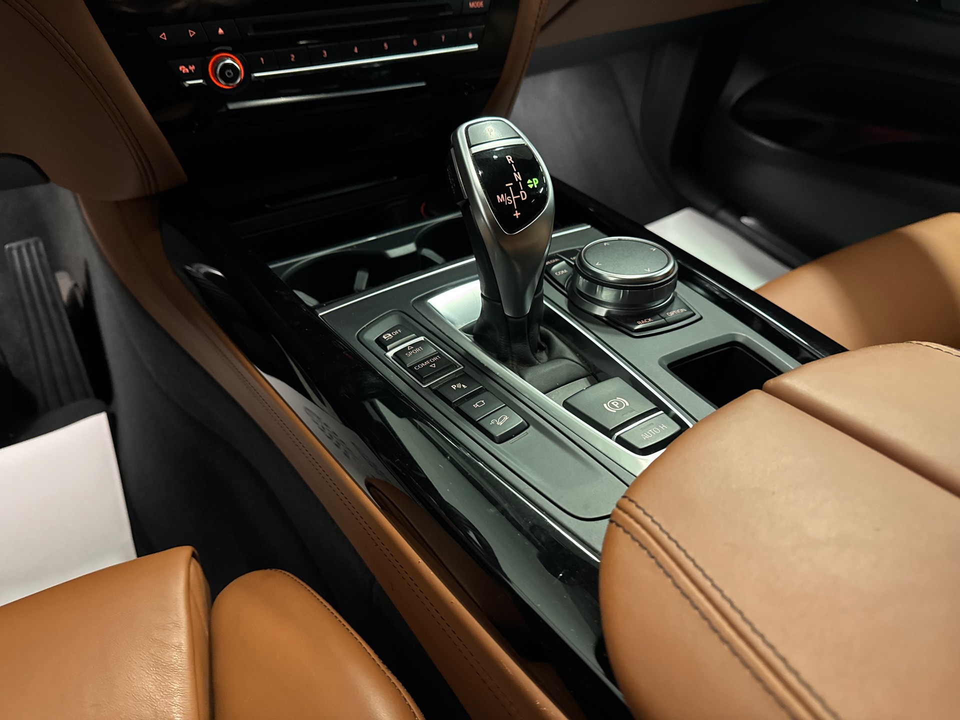 BMW X5 xDrive 40d Steptronic M Sport-image-27