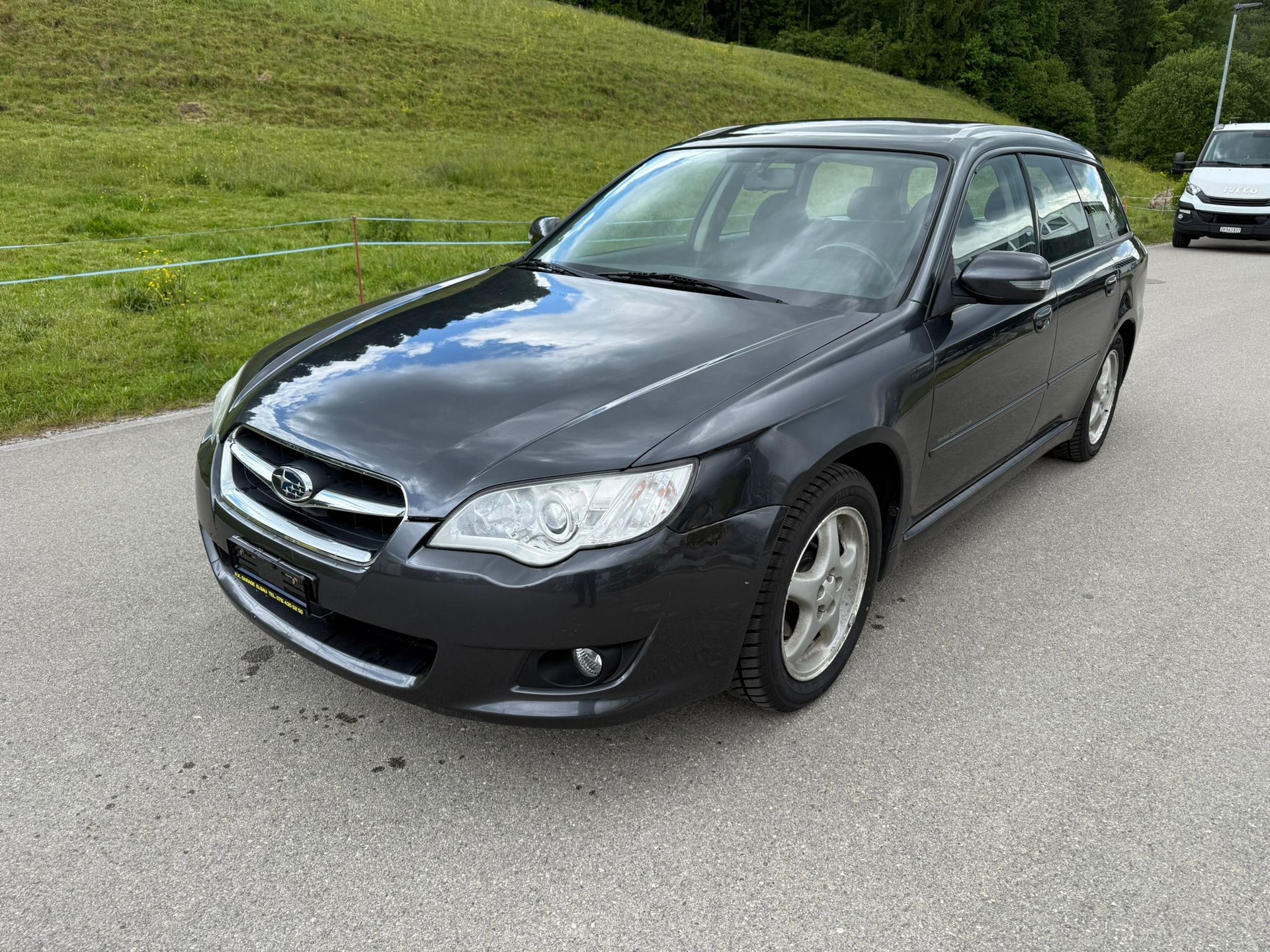 SUBARU Legacy 2.0R AWD Swiss Automatic-image-1