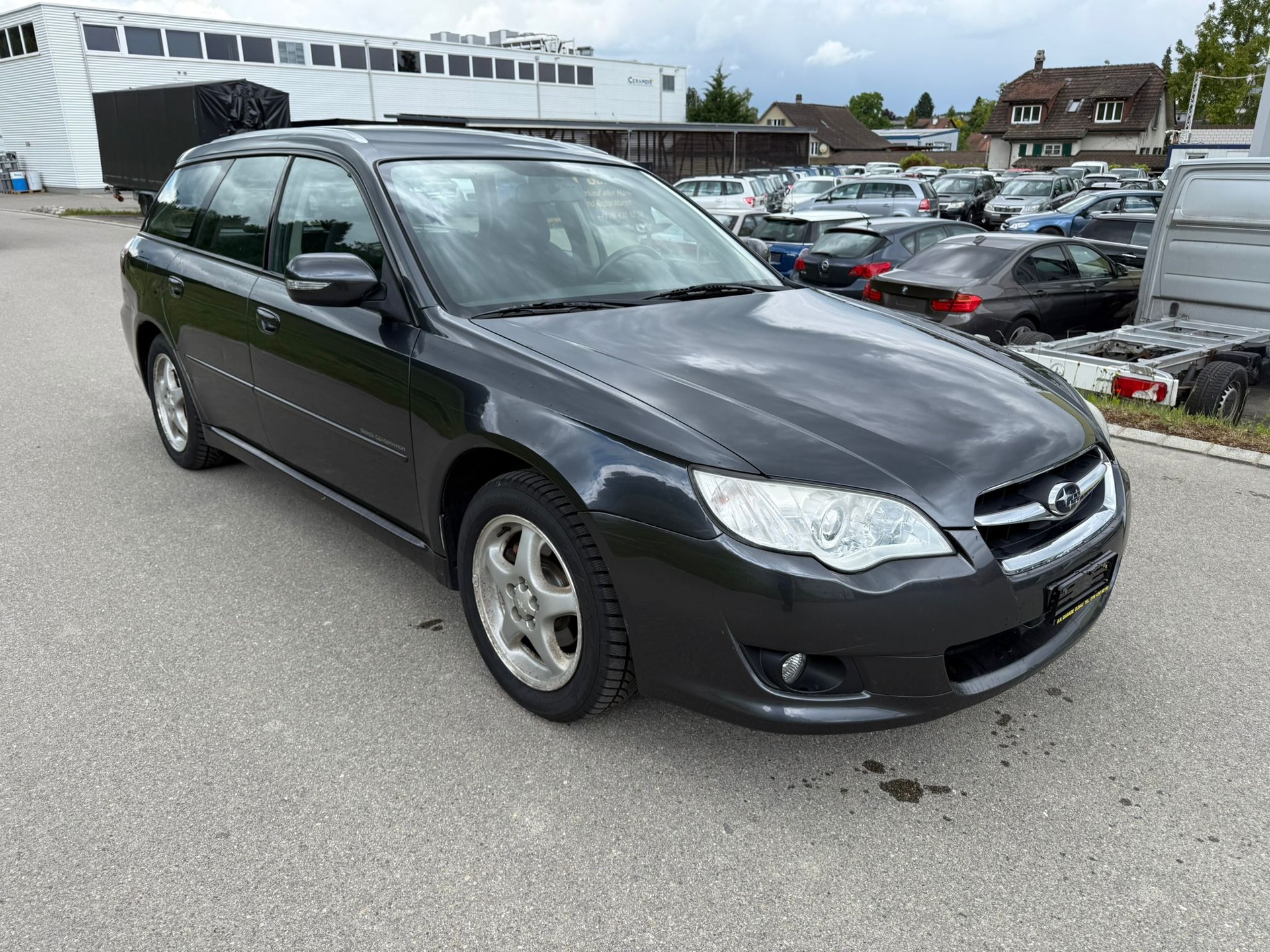 SUBARU Legacy 2.0R AWD Swiss Automatic-image-2