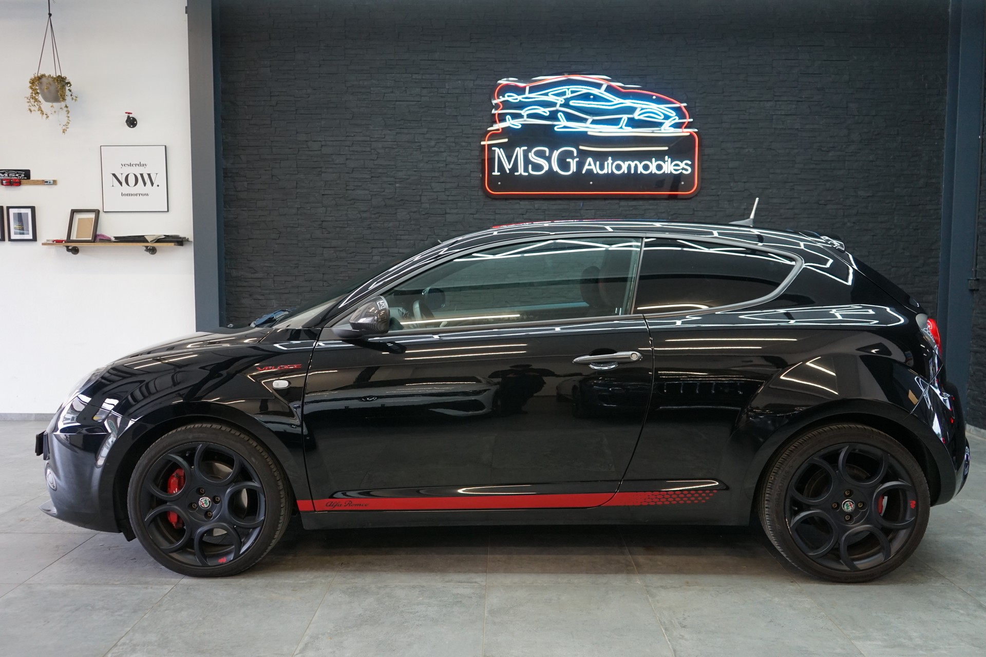 ALFA ROMEO MiTo 1.4 TB Veloce TCT-showroom-element-1