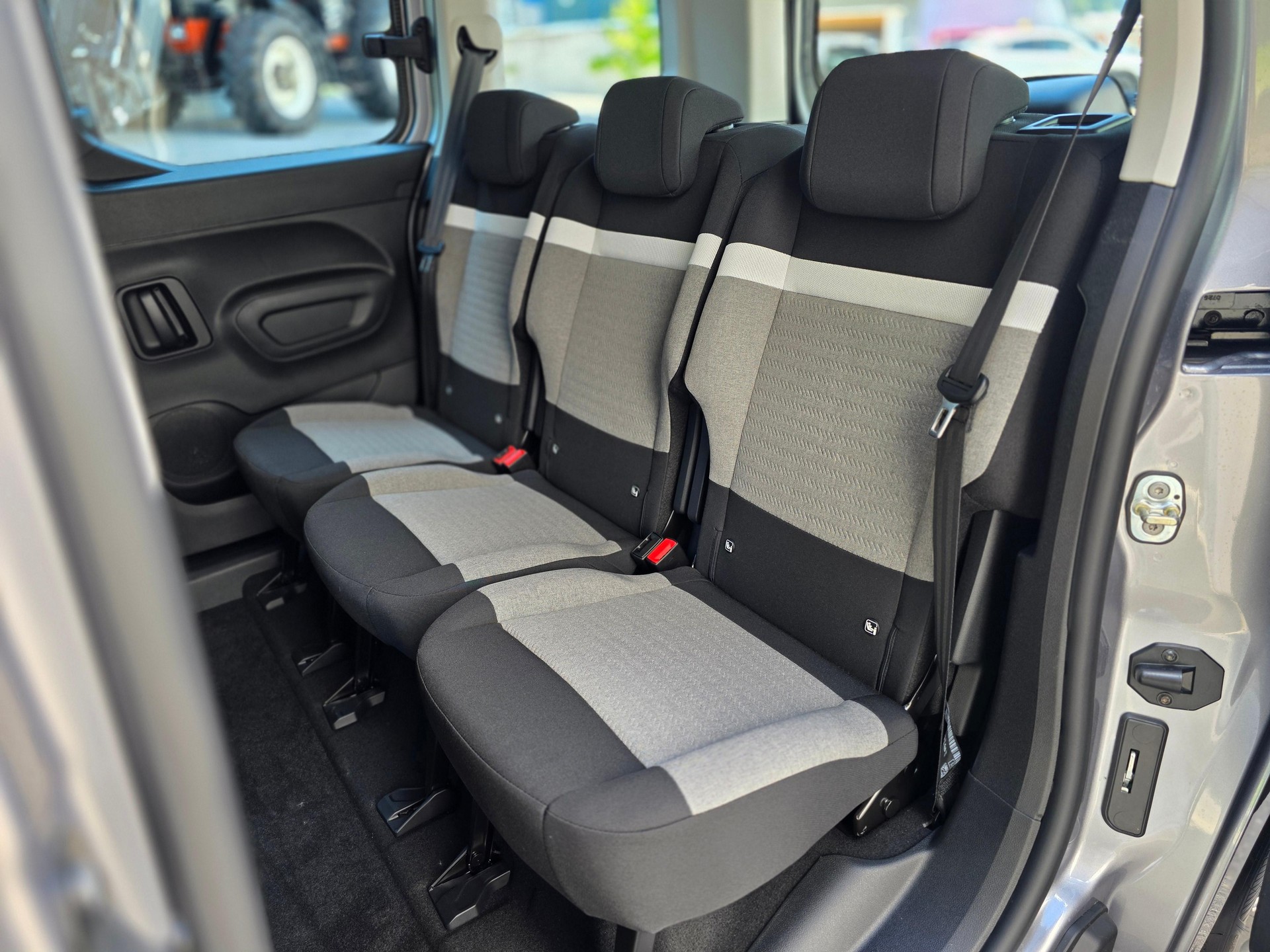 CITROEN Berlingo 1.2 PureTech Tonic-image-11