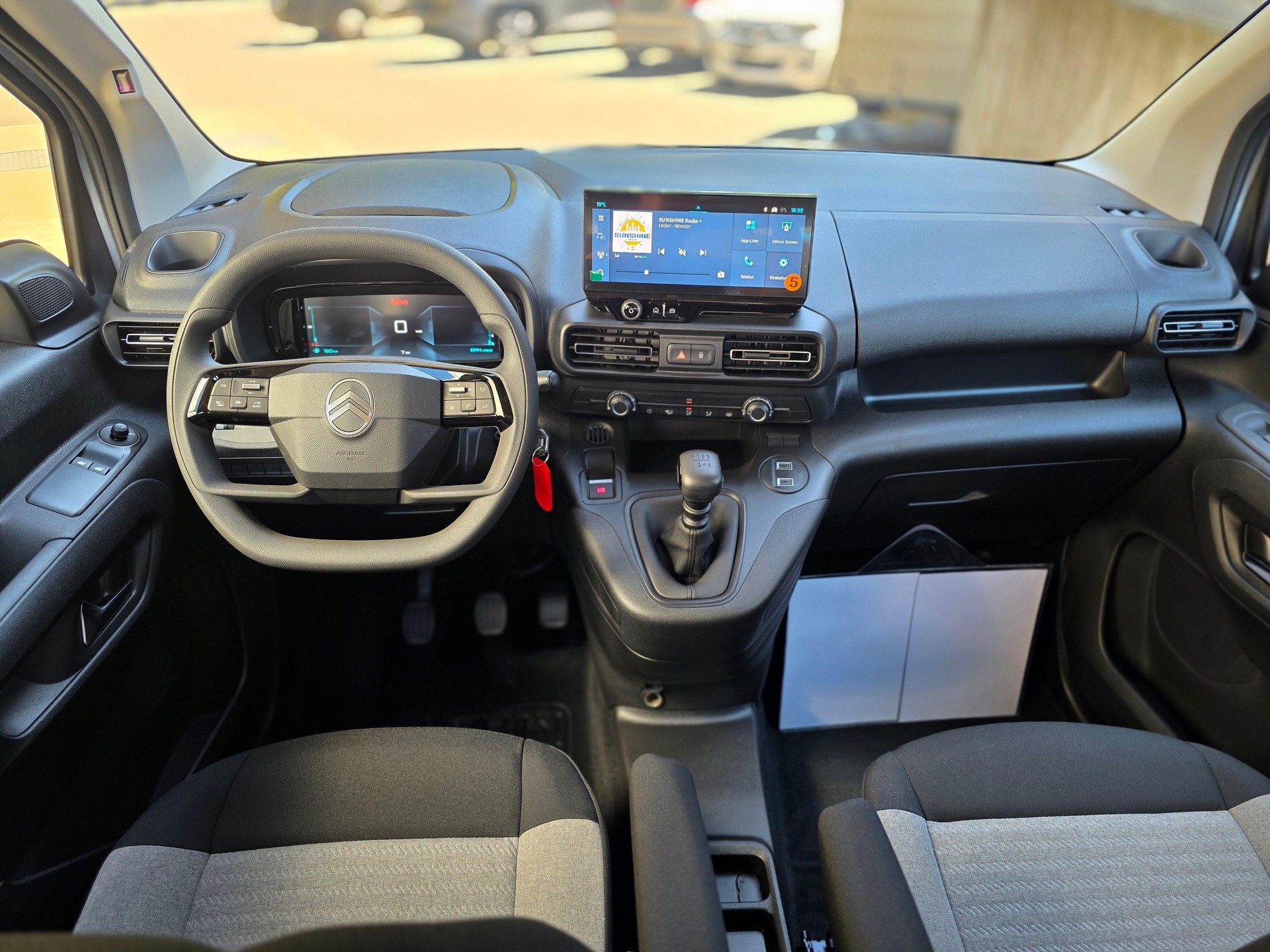 CITROEN Berlingo 1.2 PureTech Tonic-image-12