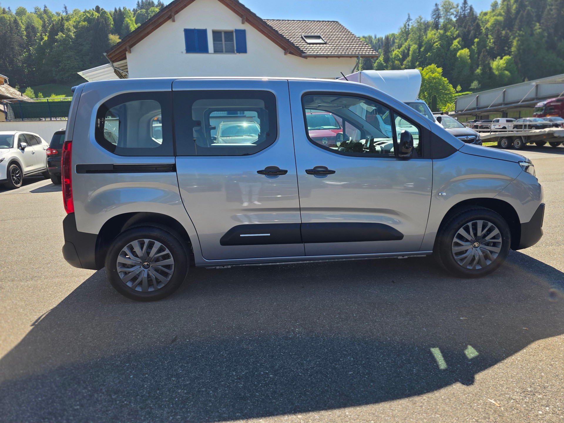 CITROEN Berlingo 1.2 PureTech Tonic-image-5