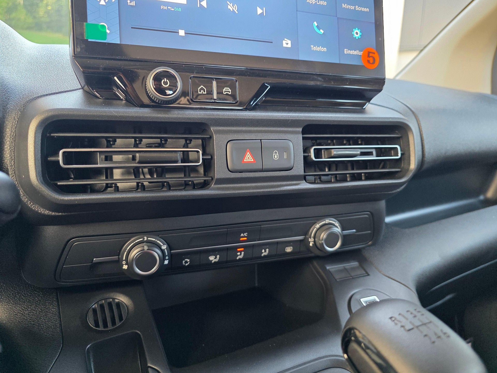 CITROEN Berlingo 1.2 PureTech Tonic-image-14