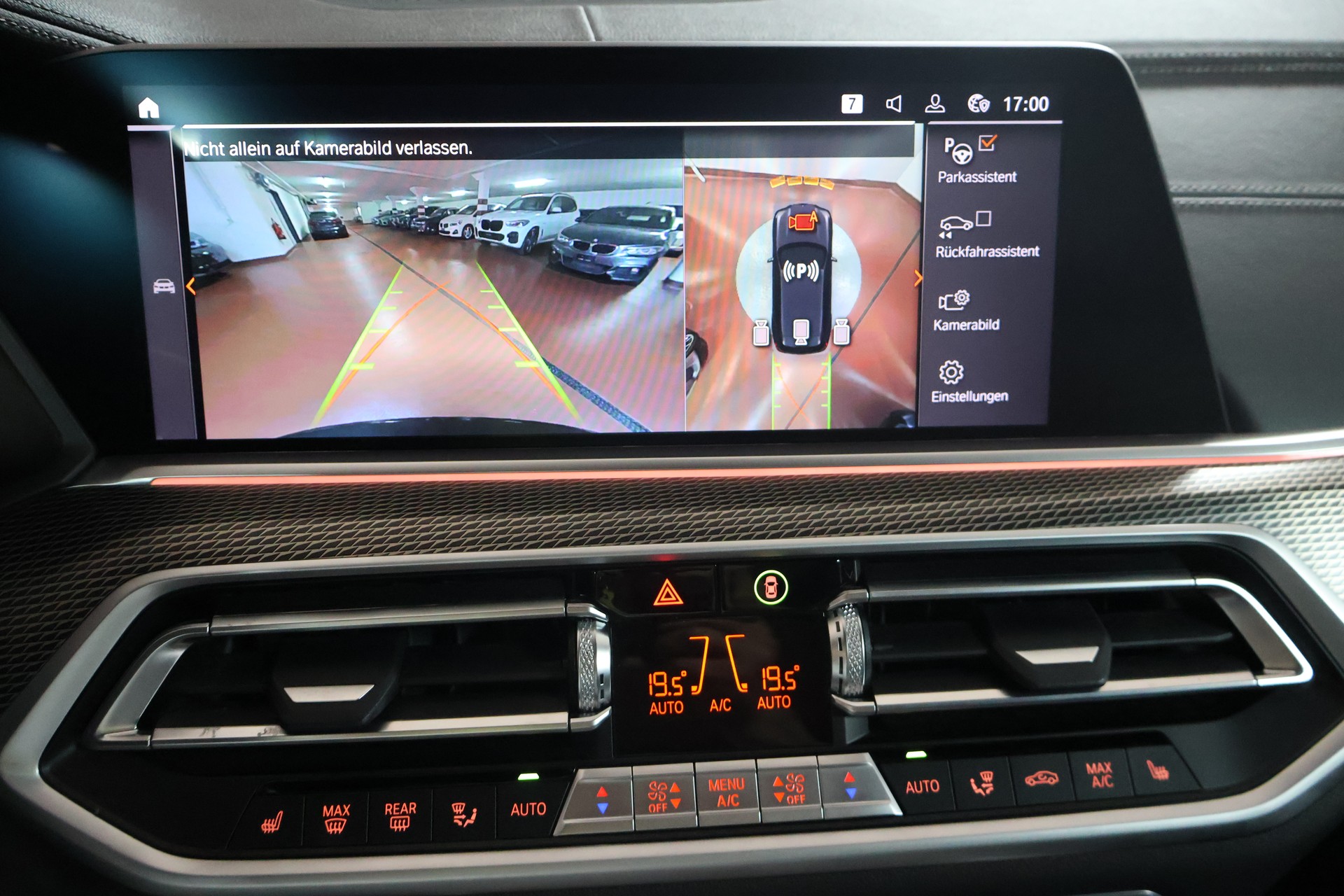 BMW X5 xDrive 48V 30d M Sport Steptronic-image-12