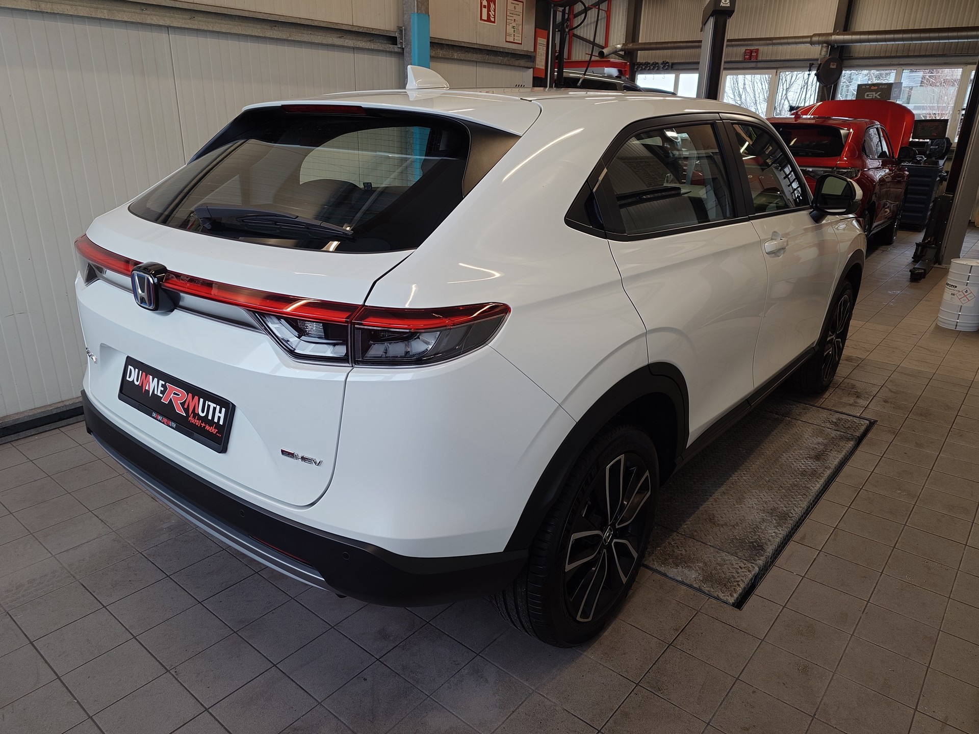 HONDA HR-V 1.5i-MMD Elegance CVT-image-9