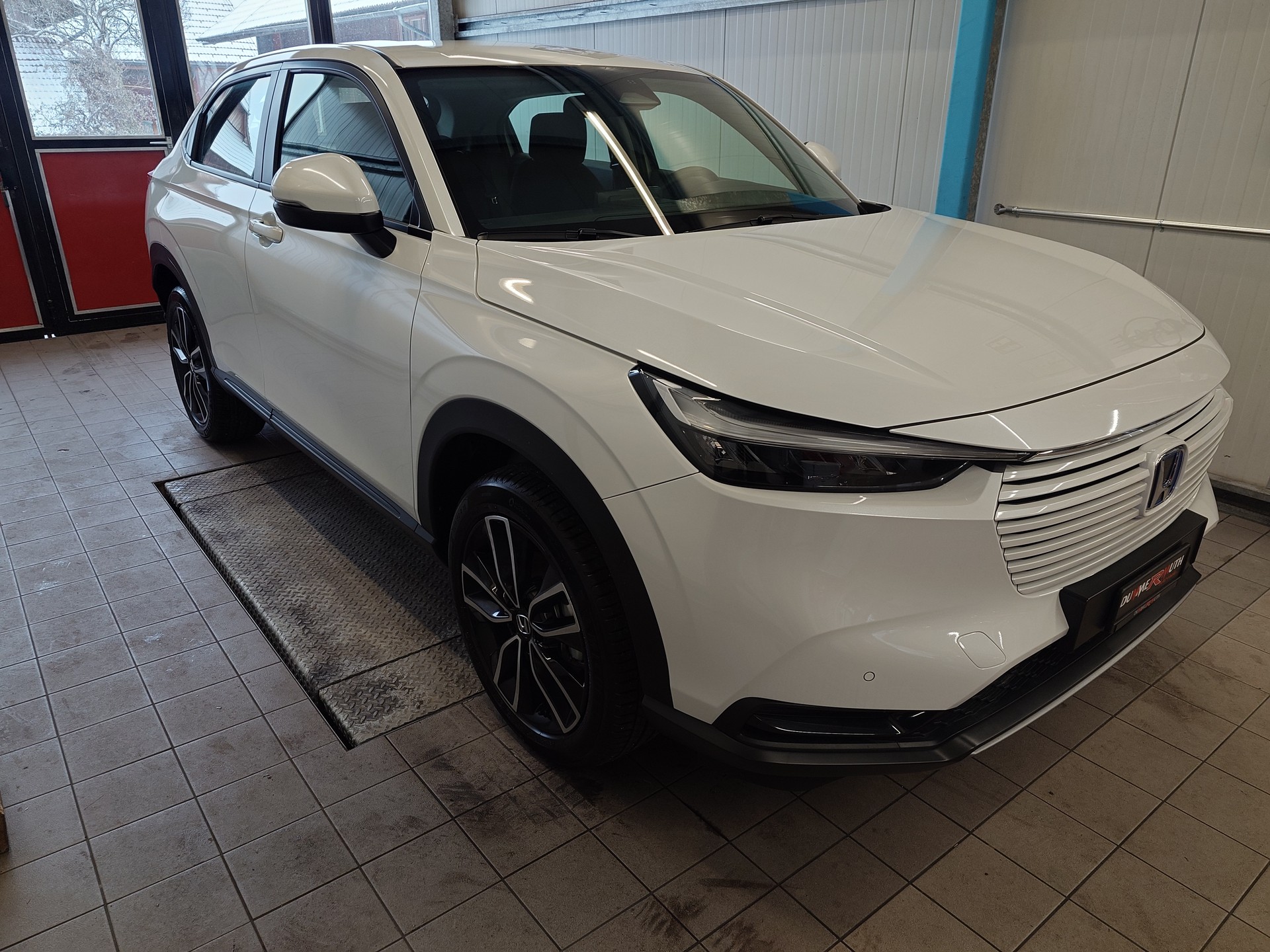 HONDA HR-V 1.5i-MMD Elegance CVT-image-8