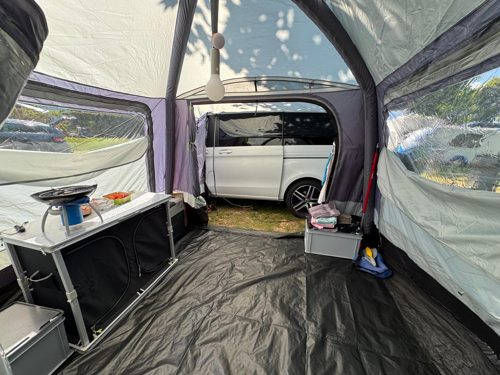 MERCEDES-BENZ 250 d Horizon 4matic Lang inkl. Anbauzelt, Heck- Box mit Farradträger für 4 Bikes, 8- fach bereift-image-9