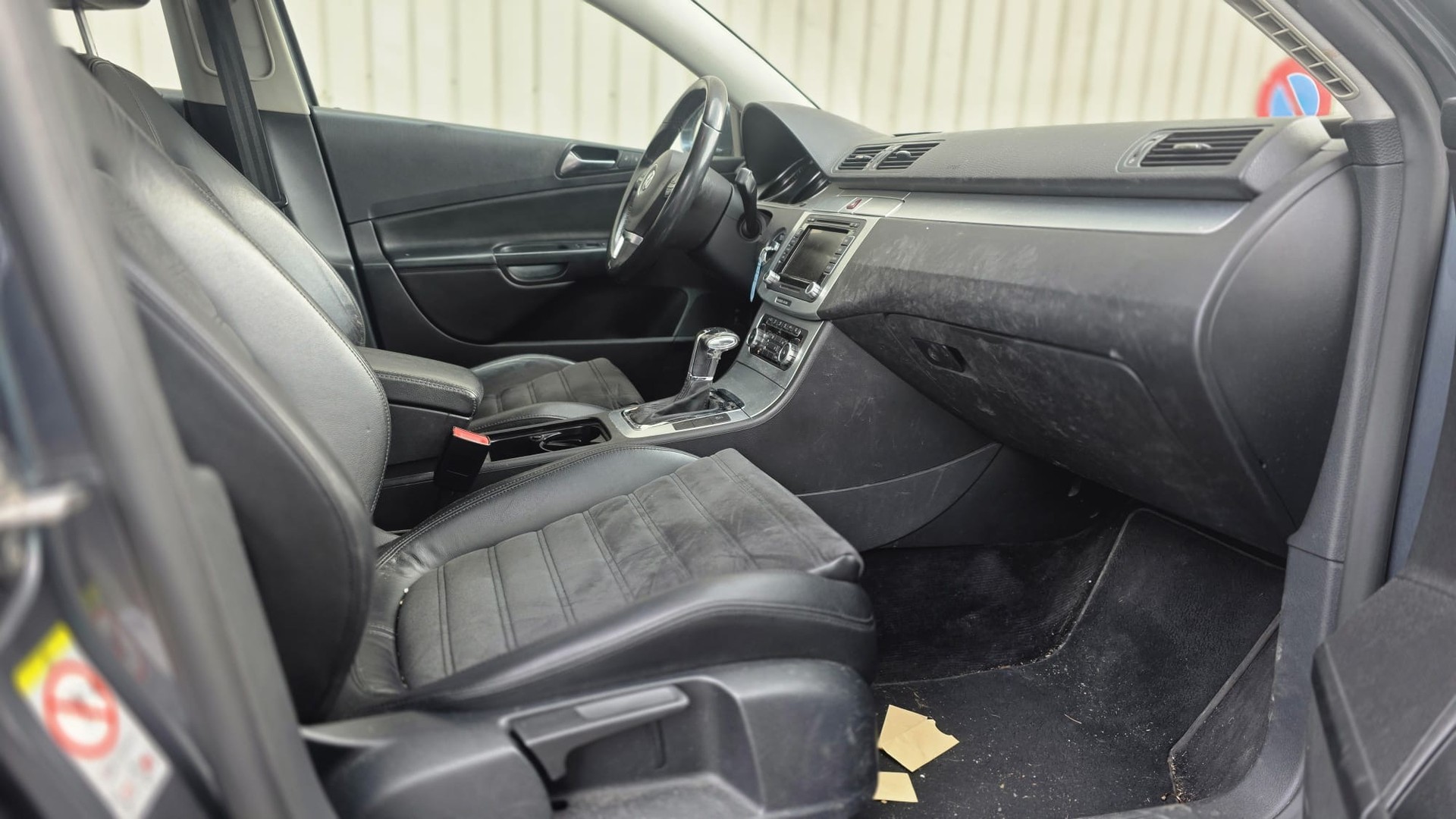 VW Passat Variant 2.0 TDI Highline 4Motion DSG-image-8
