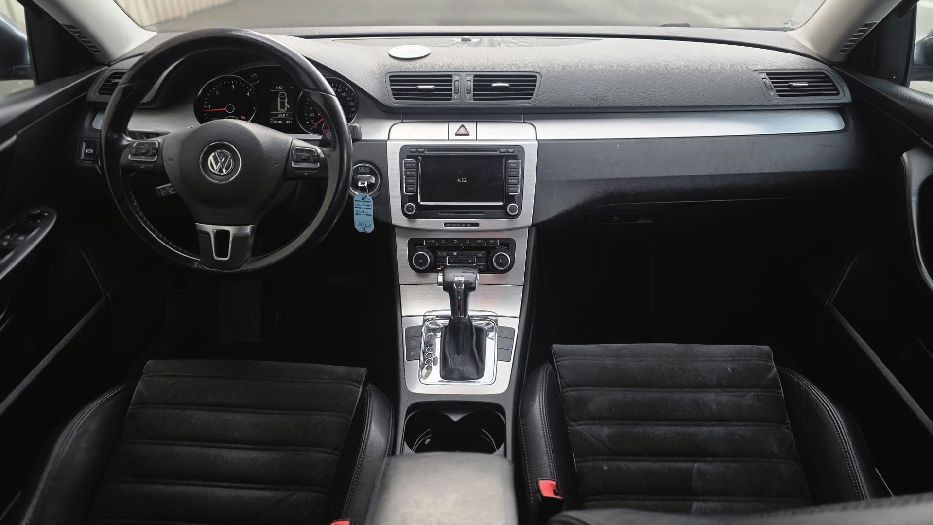 VW Passat Variant 2.0 TDI Highline 4Motion DSG-image-13