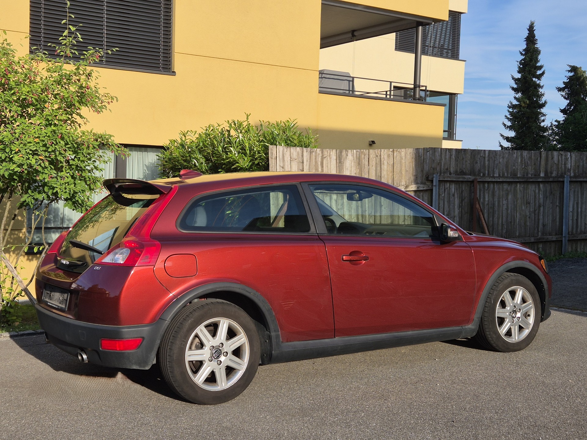 VOLVO 2.4 D5 Summum-image-4