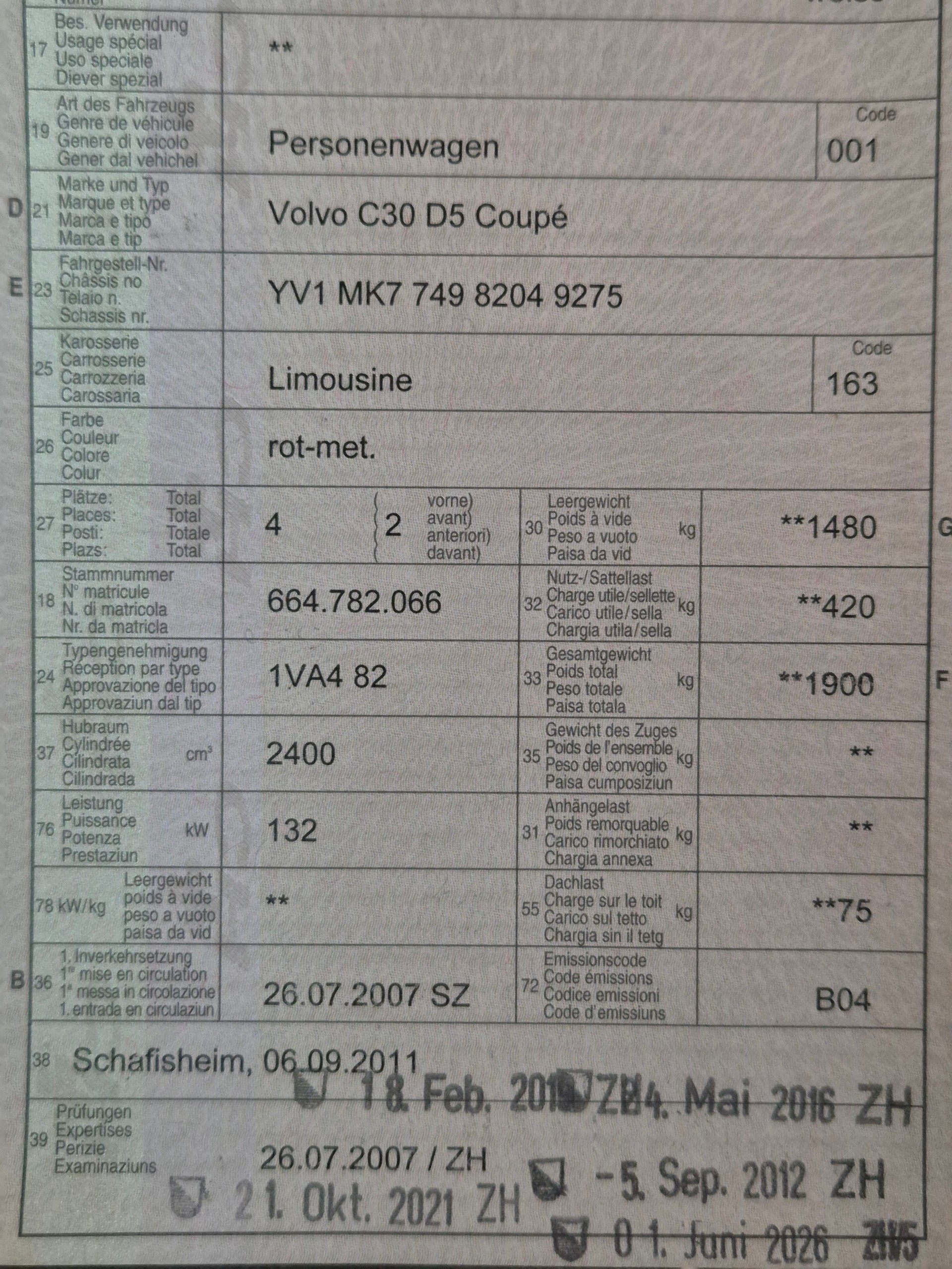 VOLVO 2.4 D5 Summum-image-1