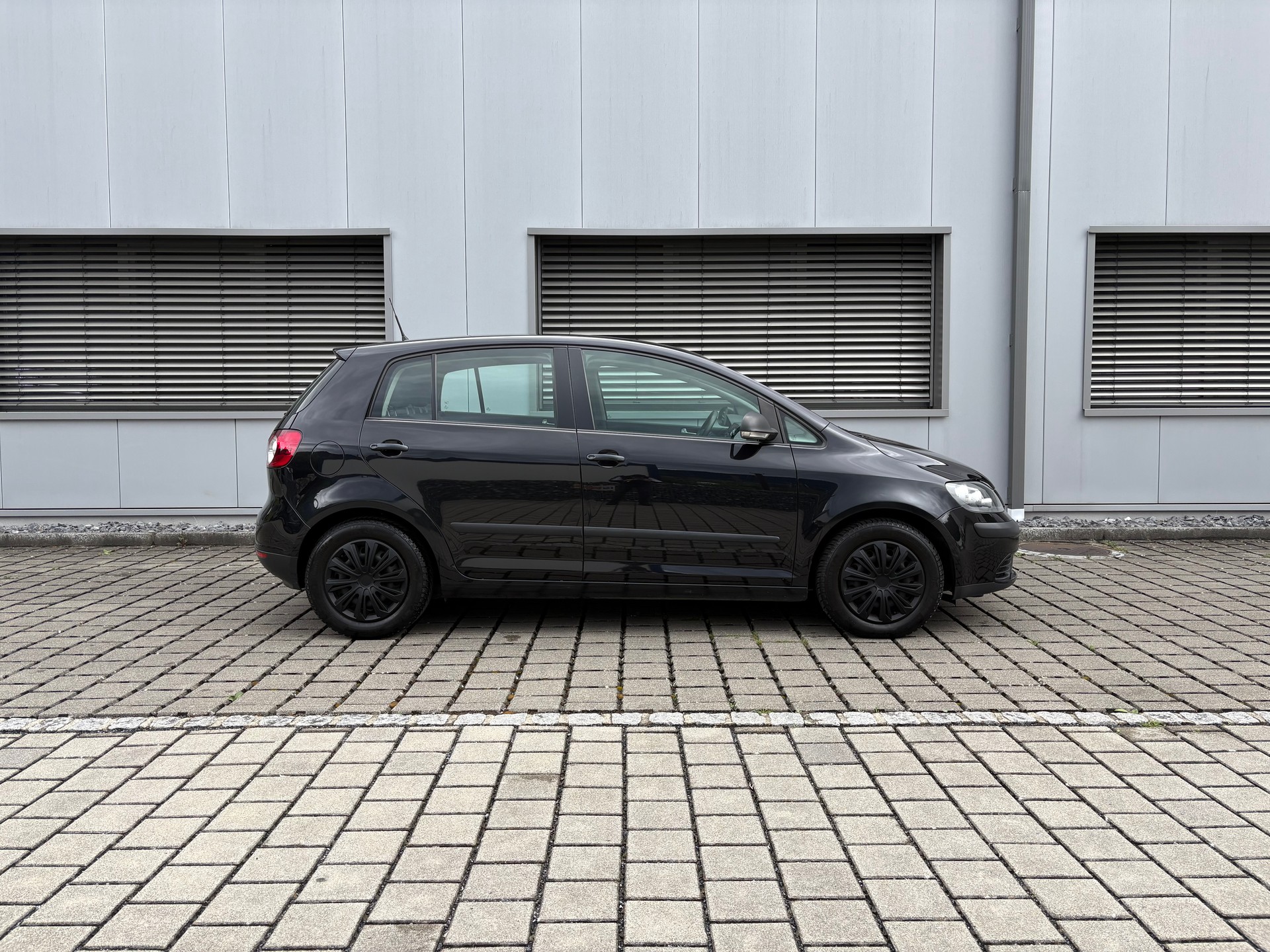 VW Golf Plus 1.9 TDI Comfortline Frisch ab Service-image-15