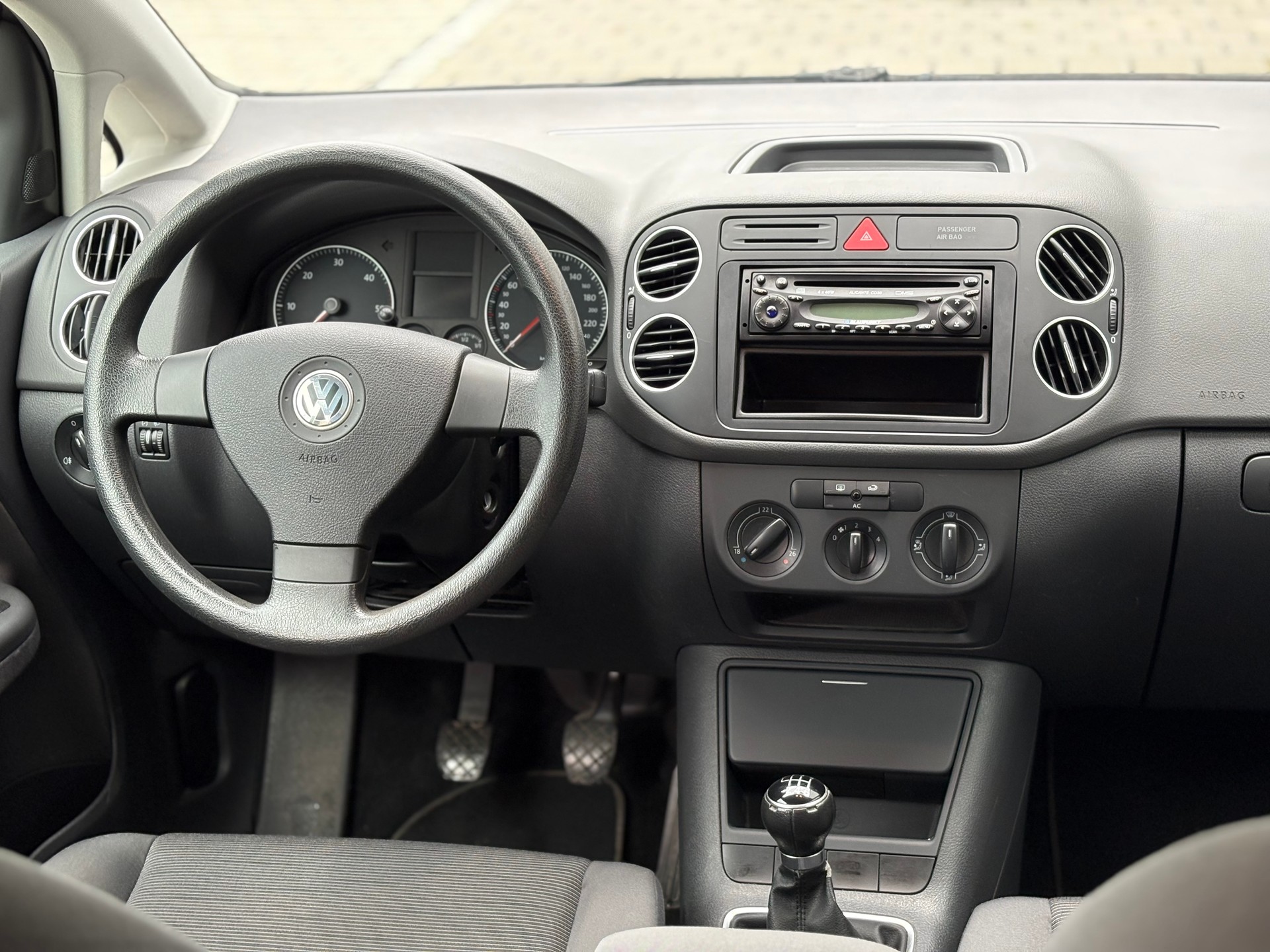 VW Golf Plus 1.9 TDI Comfortline Frisch ab Service-image-10