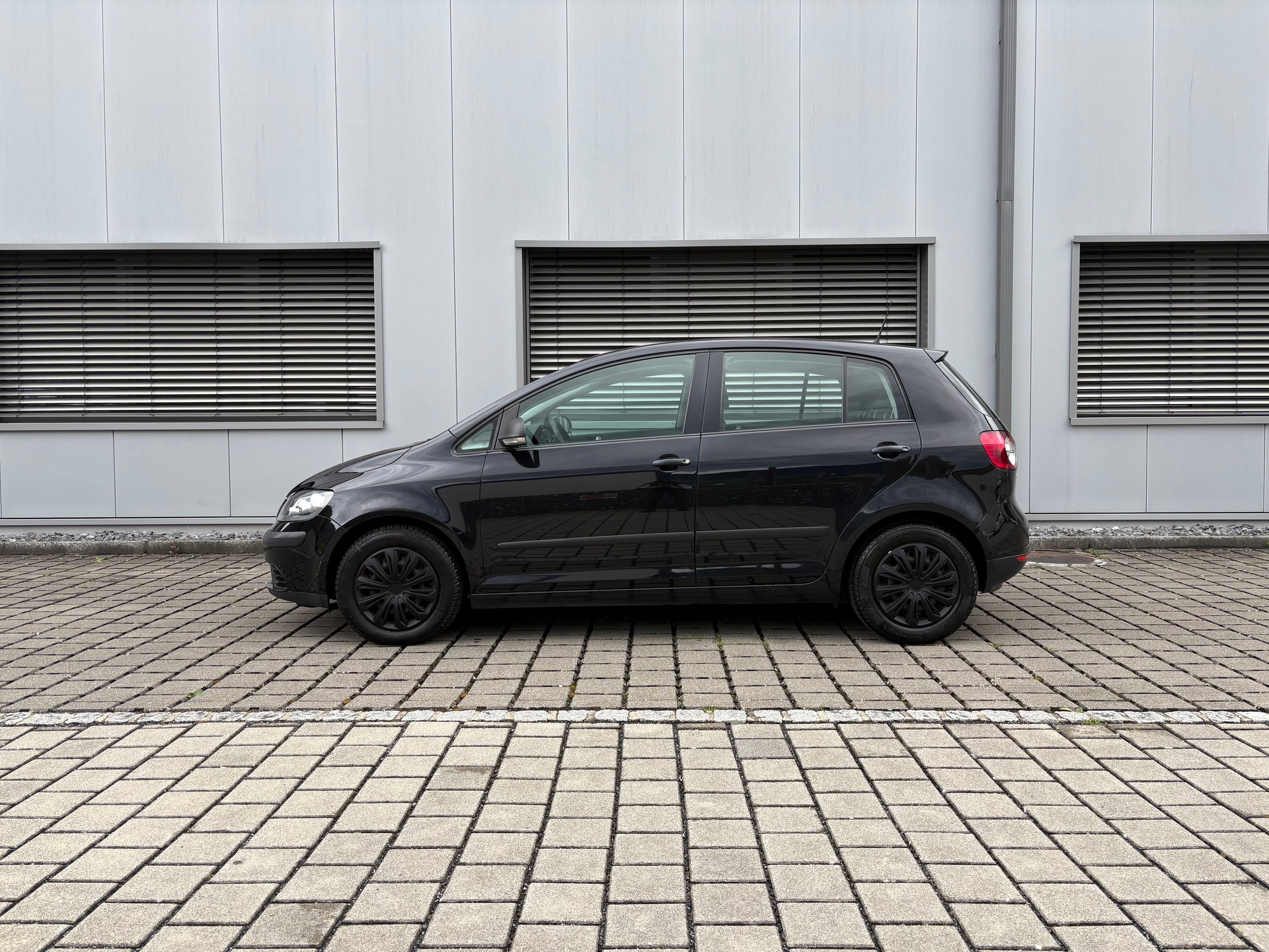 VW Golf Plus 1.9 TDI Comfortline Frisch ab Service-image-14