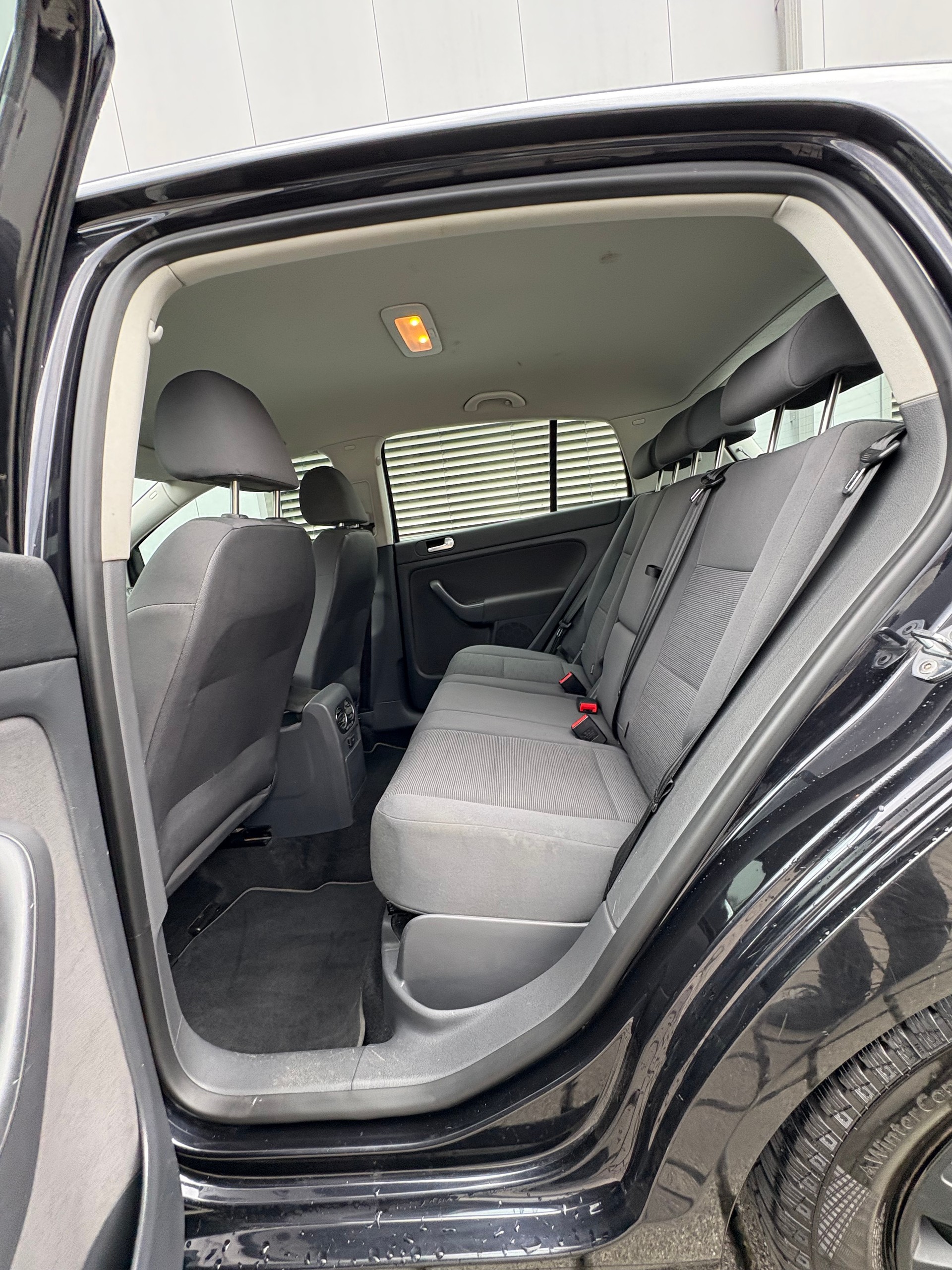 VW Golf Plus 1.9 TDI Comfortline Frisch ab Service-image-13