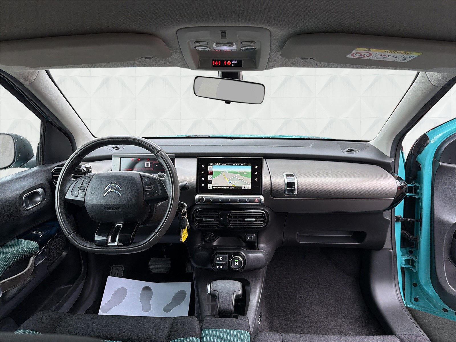 CITROEN C4 Cactus 1.6 e-HDi Shine ETG6-image-8