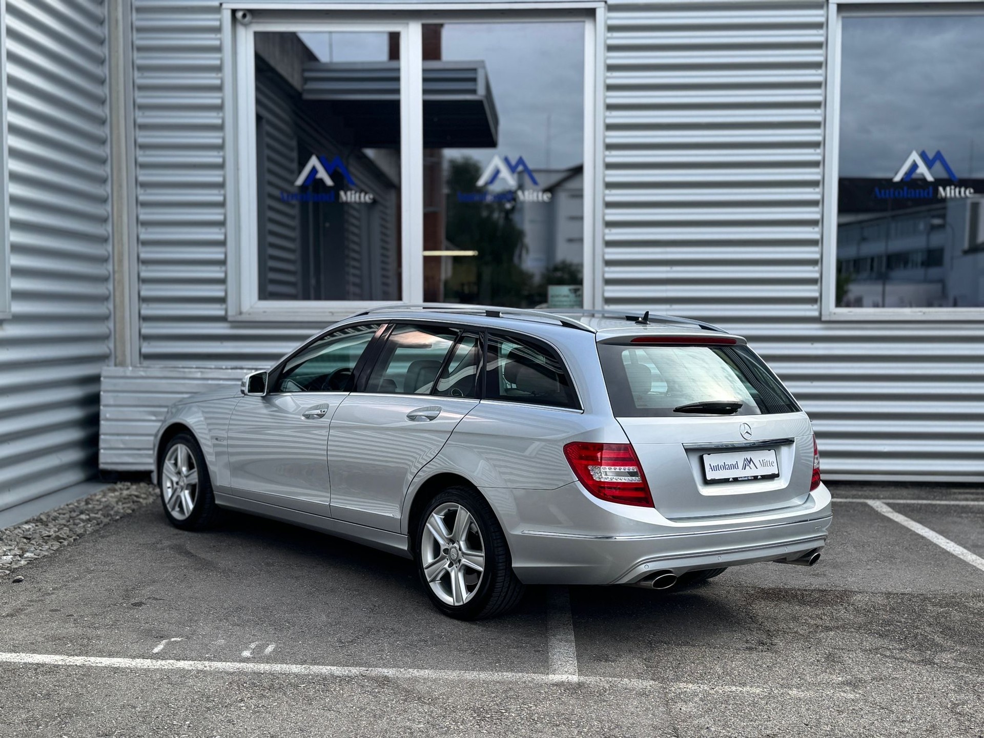 MERCEDES-BENZ C 350 Elégance 7G-Tronic-showroom-element-2