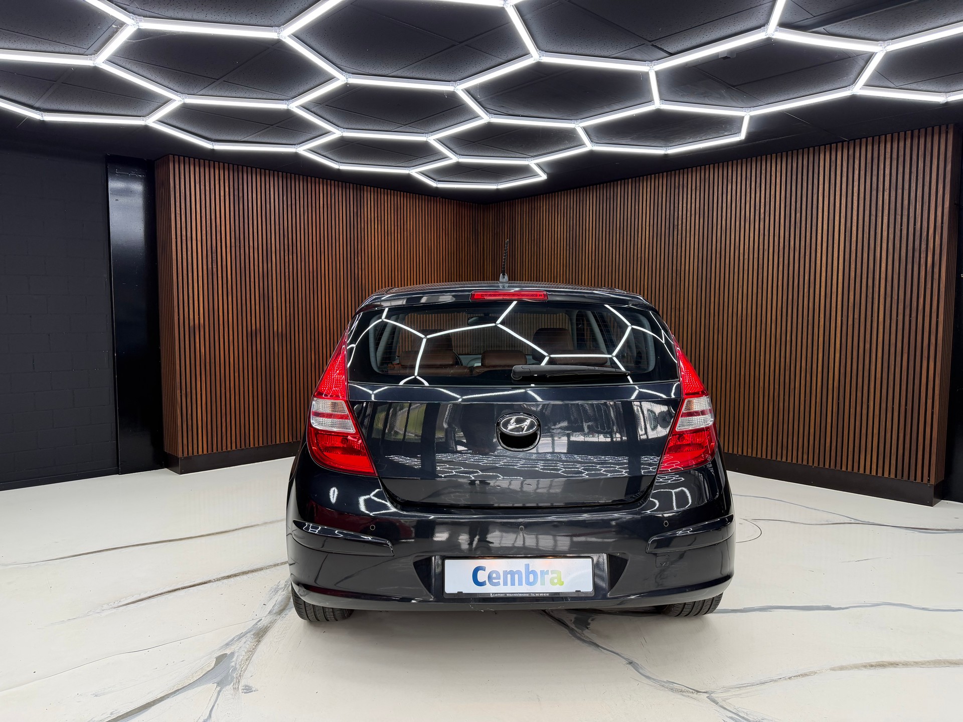 HYUNDAI i30 1.6 Style-image-7
