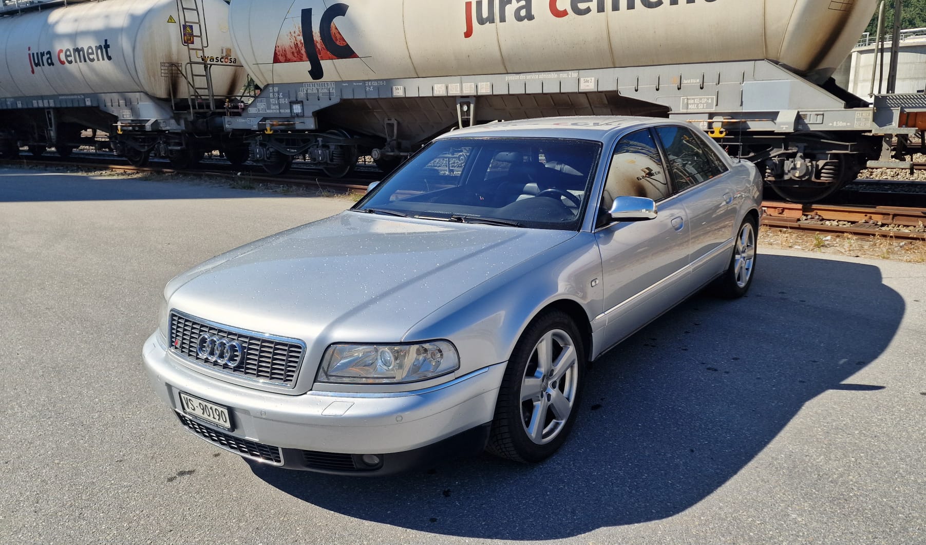 AUDI S8 4.2 quattro