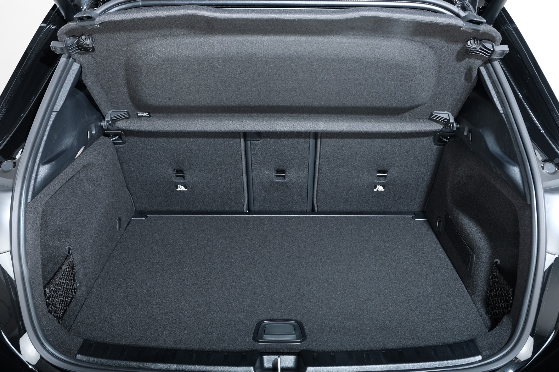 MERCEDES-BENZ GLA AMG 35 4Matic 8G-DCT-image-14