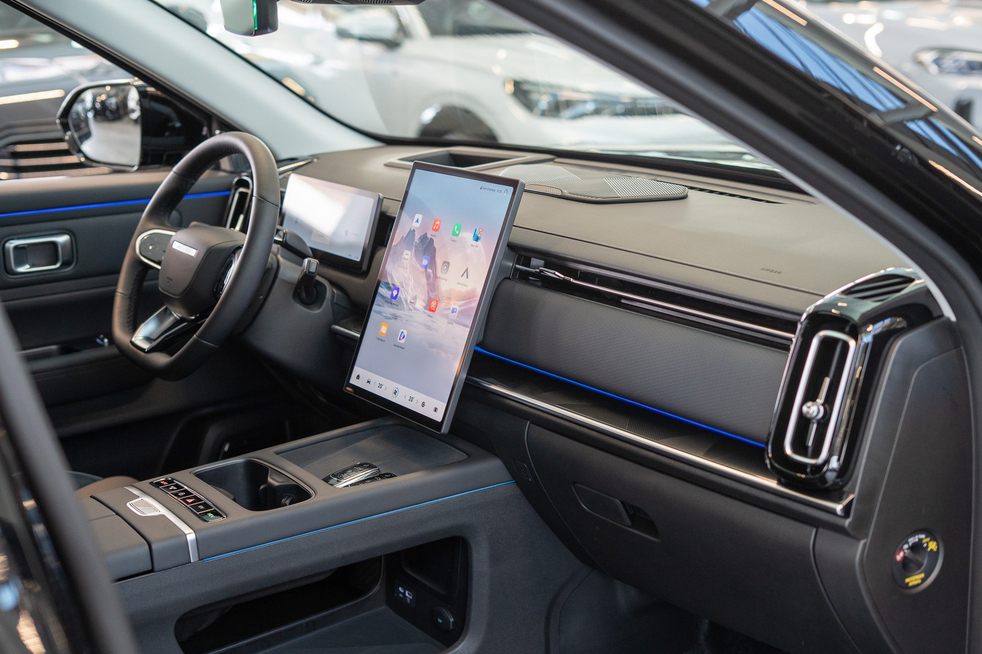 JAECOO 7 1.5TGDI HEV Exclusive DCT / Panorama-Schiebedach / Head-Up Display / 360° Kamera-image-14