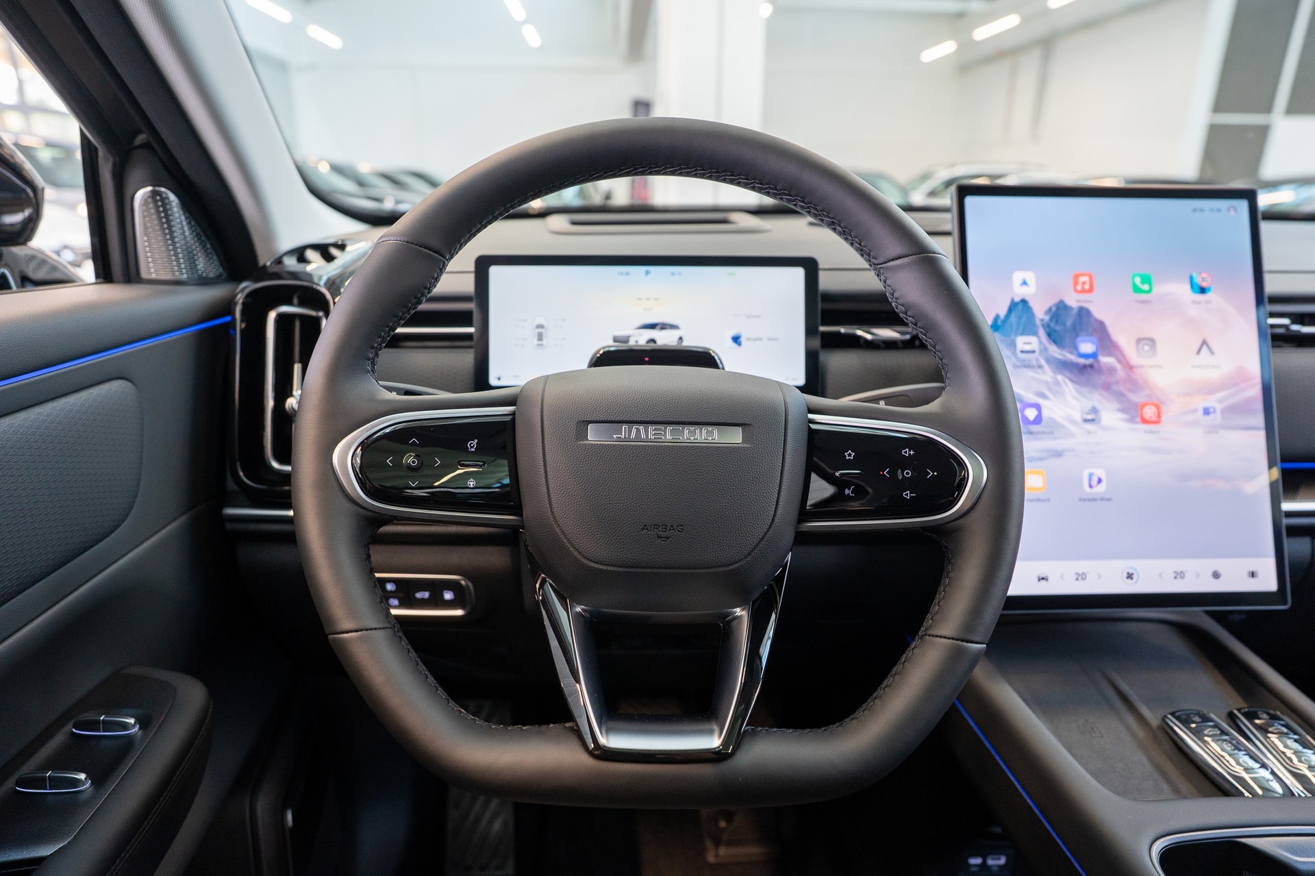 JAECOO 7 1.5TGDI HEV Exclusive DCT / Panorama-Schiebedach / Head-Up Display / 360° Kamera-image-16