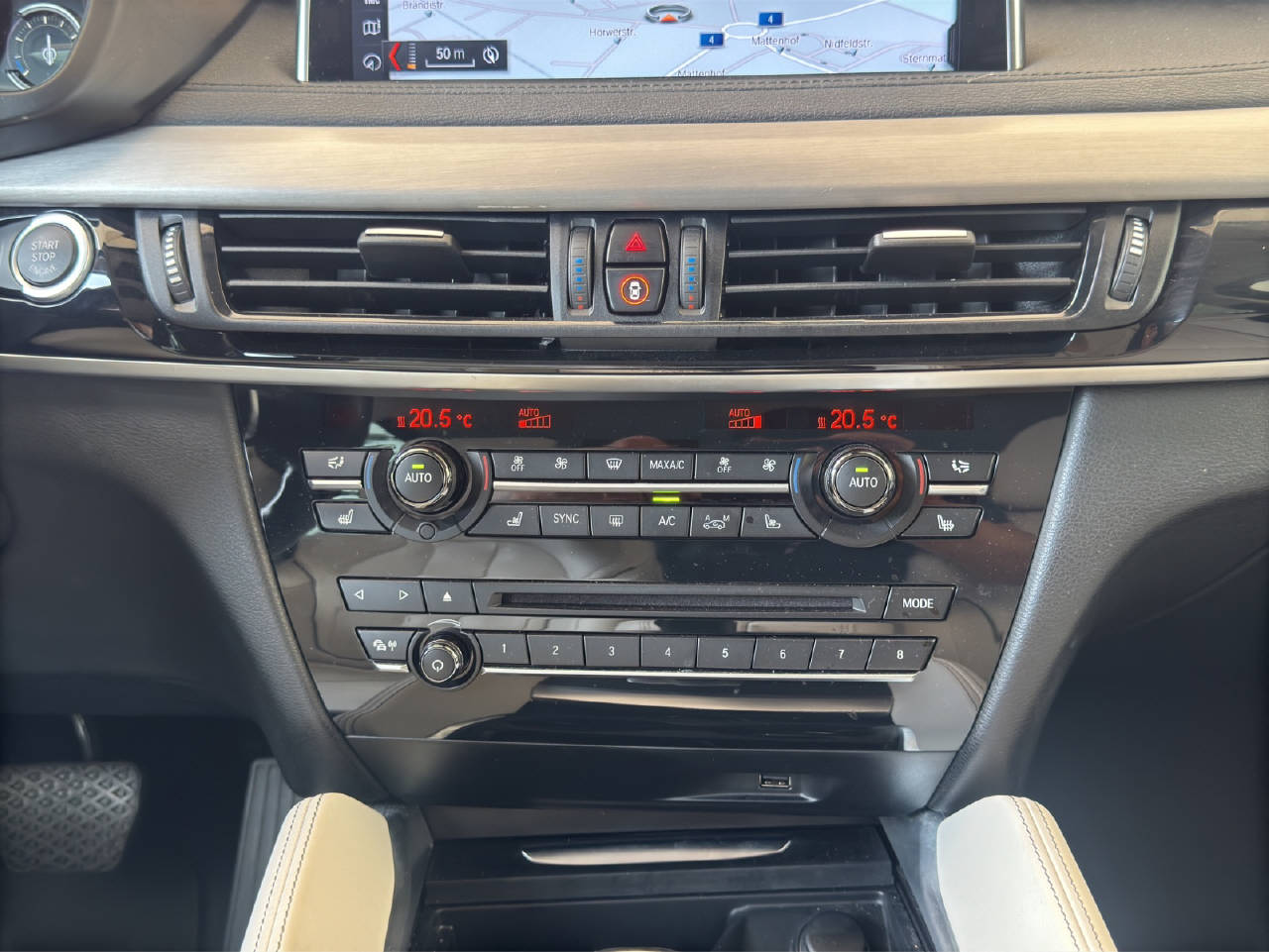 BMW X6 50i xDrive 450PS*-image-14