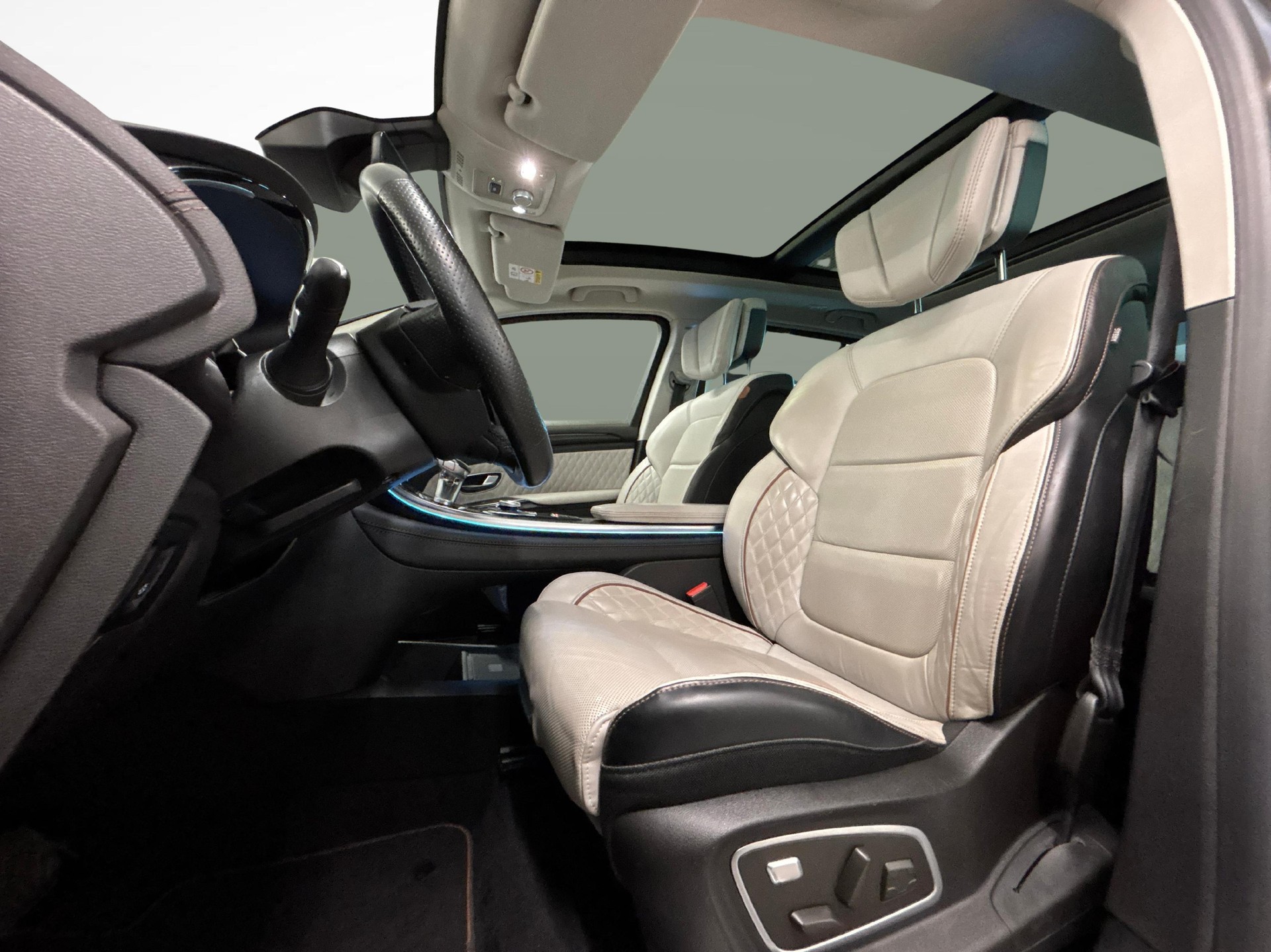RENAULT Espace 1.8 TCe 225 Initiale EDC-image-9