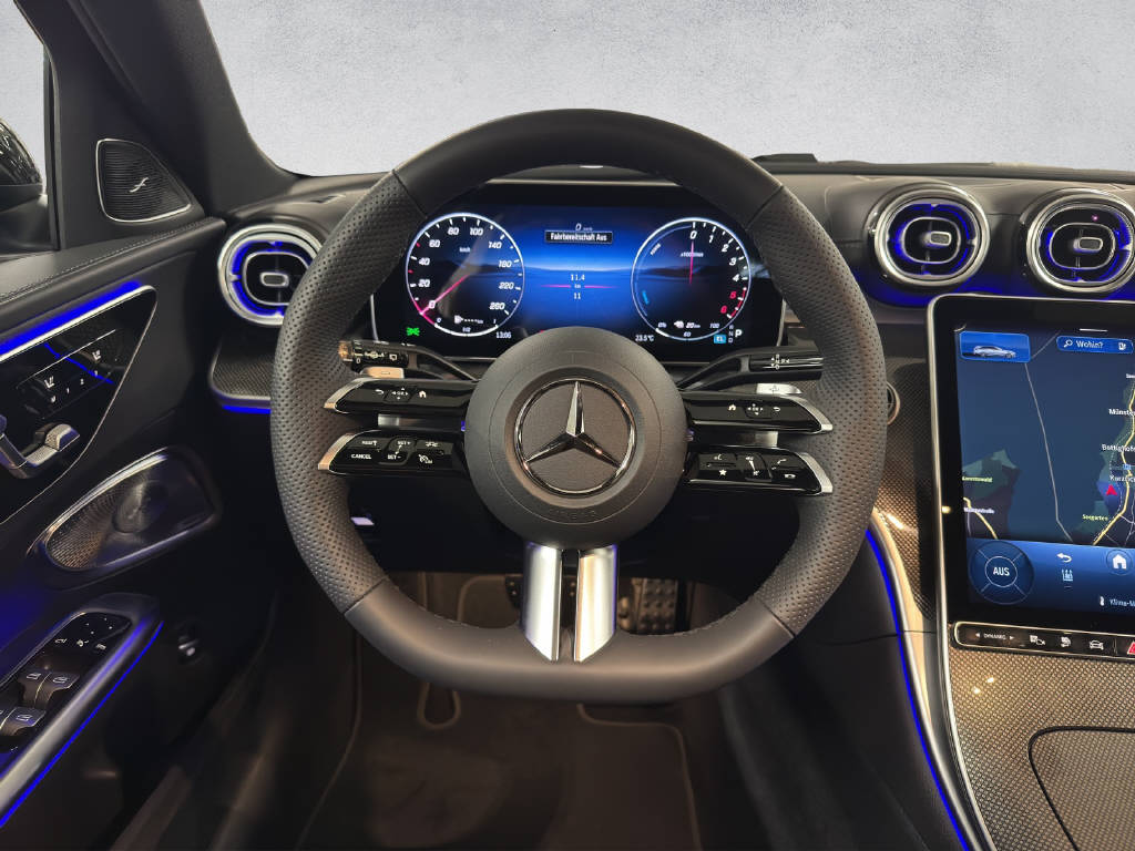 MERCEDES-BENZ C 300 de AMG Line 4Matic T-Modell-image-11