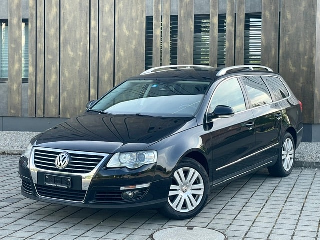 VW Passat Variant 2.0T FSI Highline-showroom-element-1