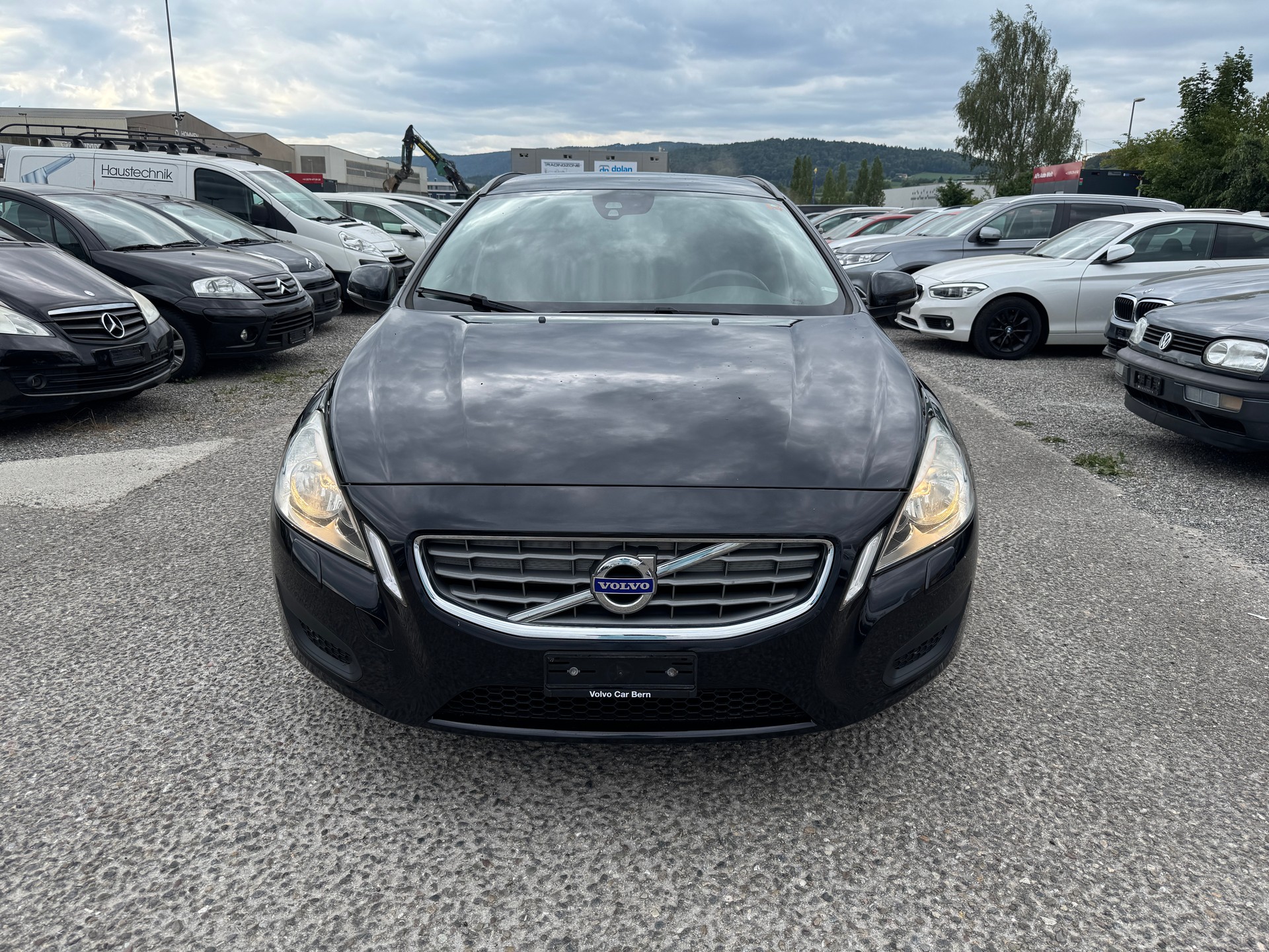 VOLVO V60 DRIVe