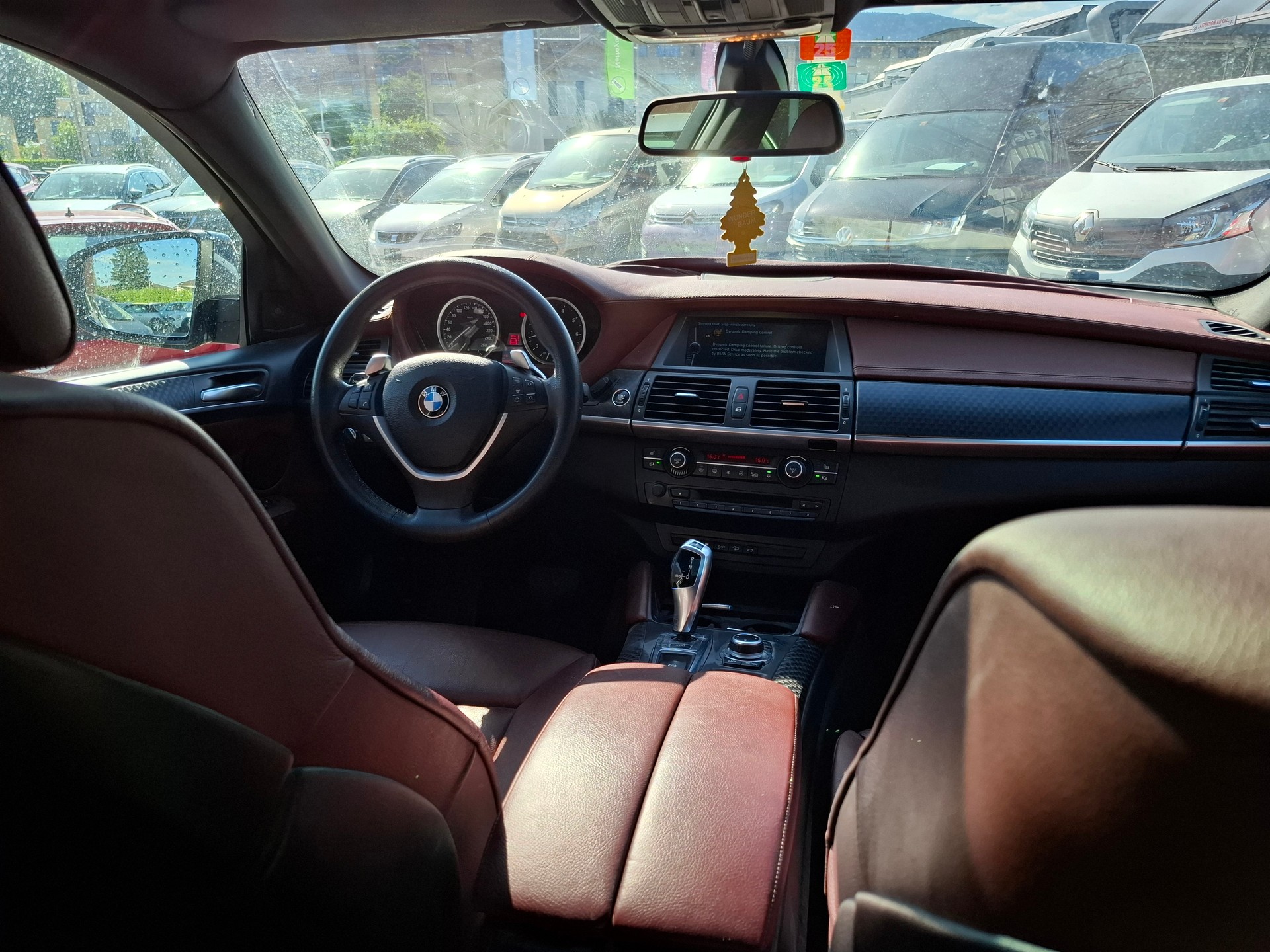 BMW X6 xDrive 50i Steptronic-image-9