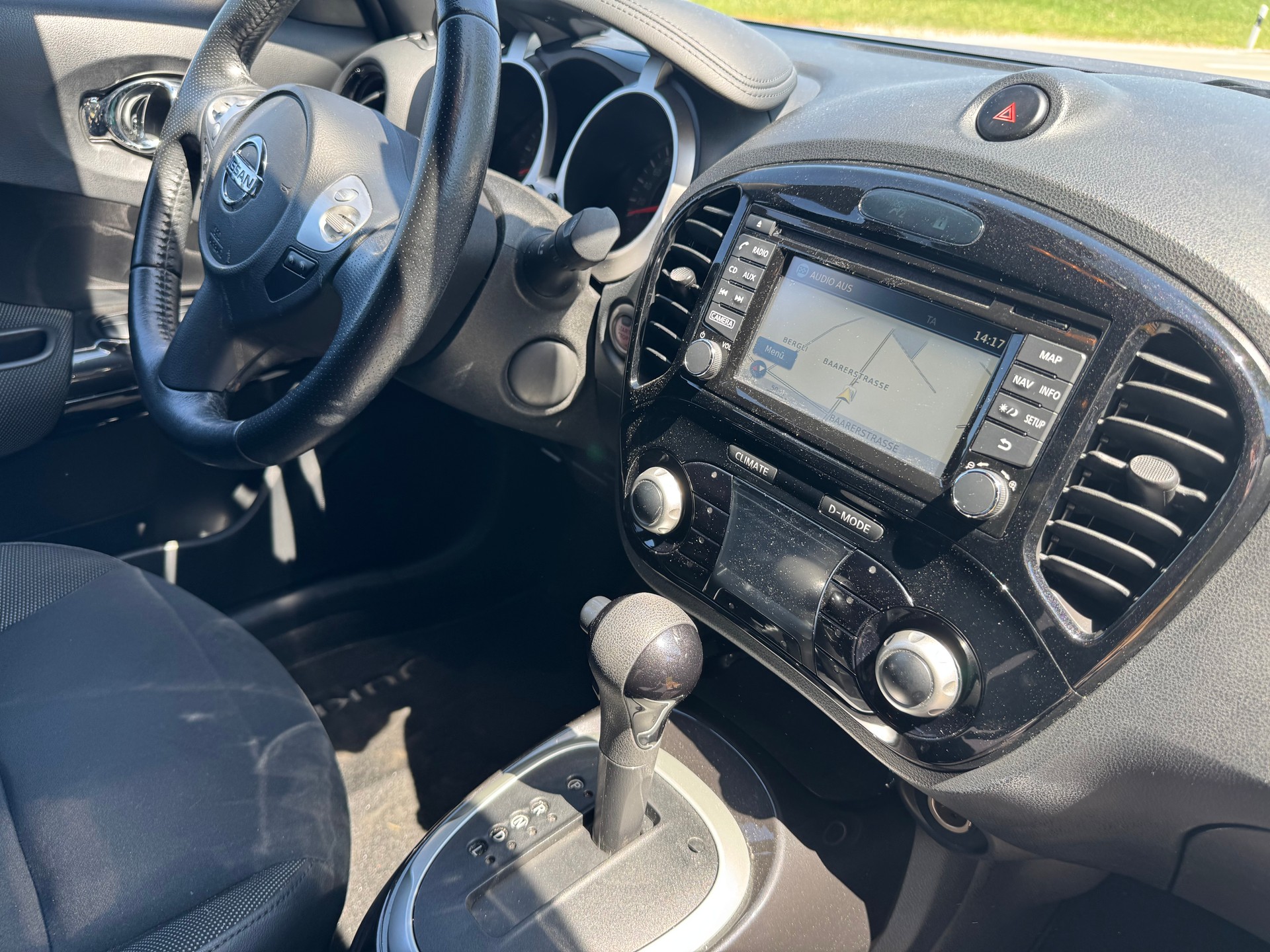 NISSAN Juke 1.6 Swiss Edition Xtronic CVT-image-12