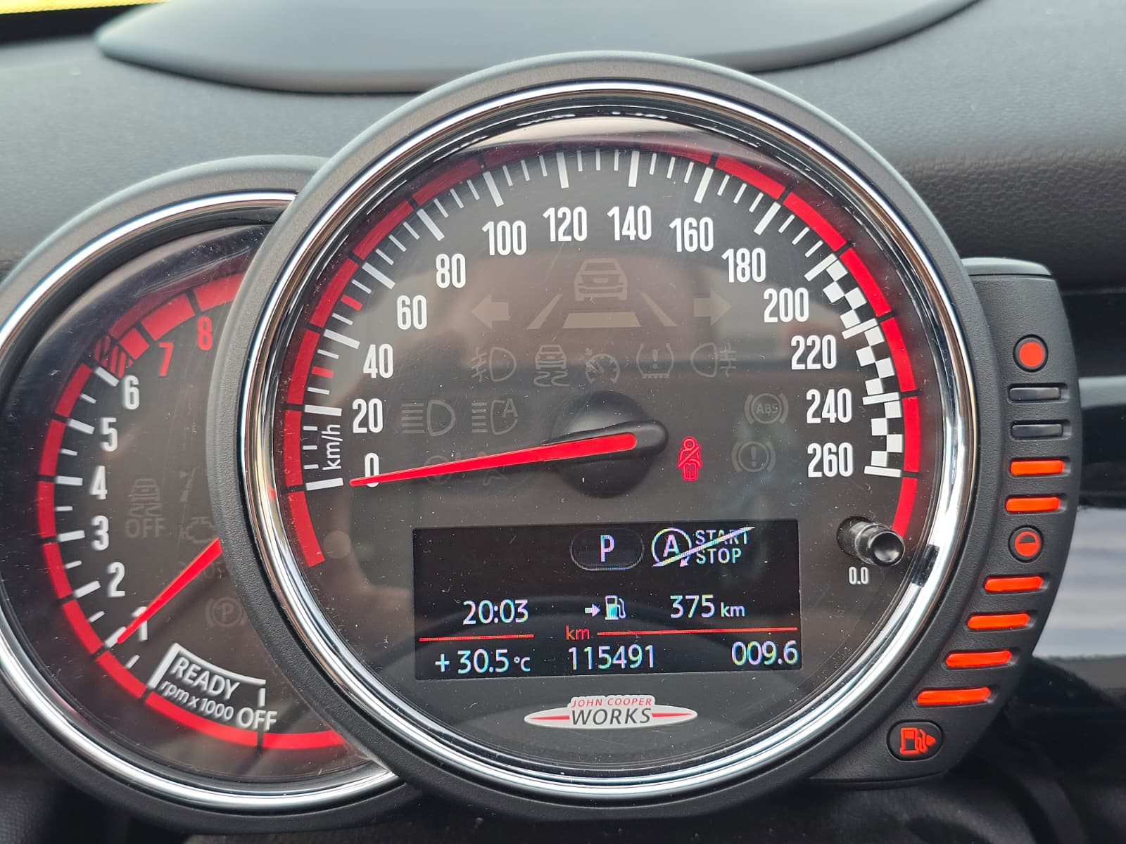 MINI Cooper John Cooper Works Cabriolet Steptronic-image-14