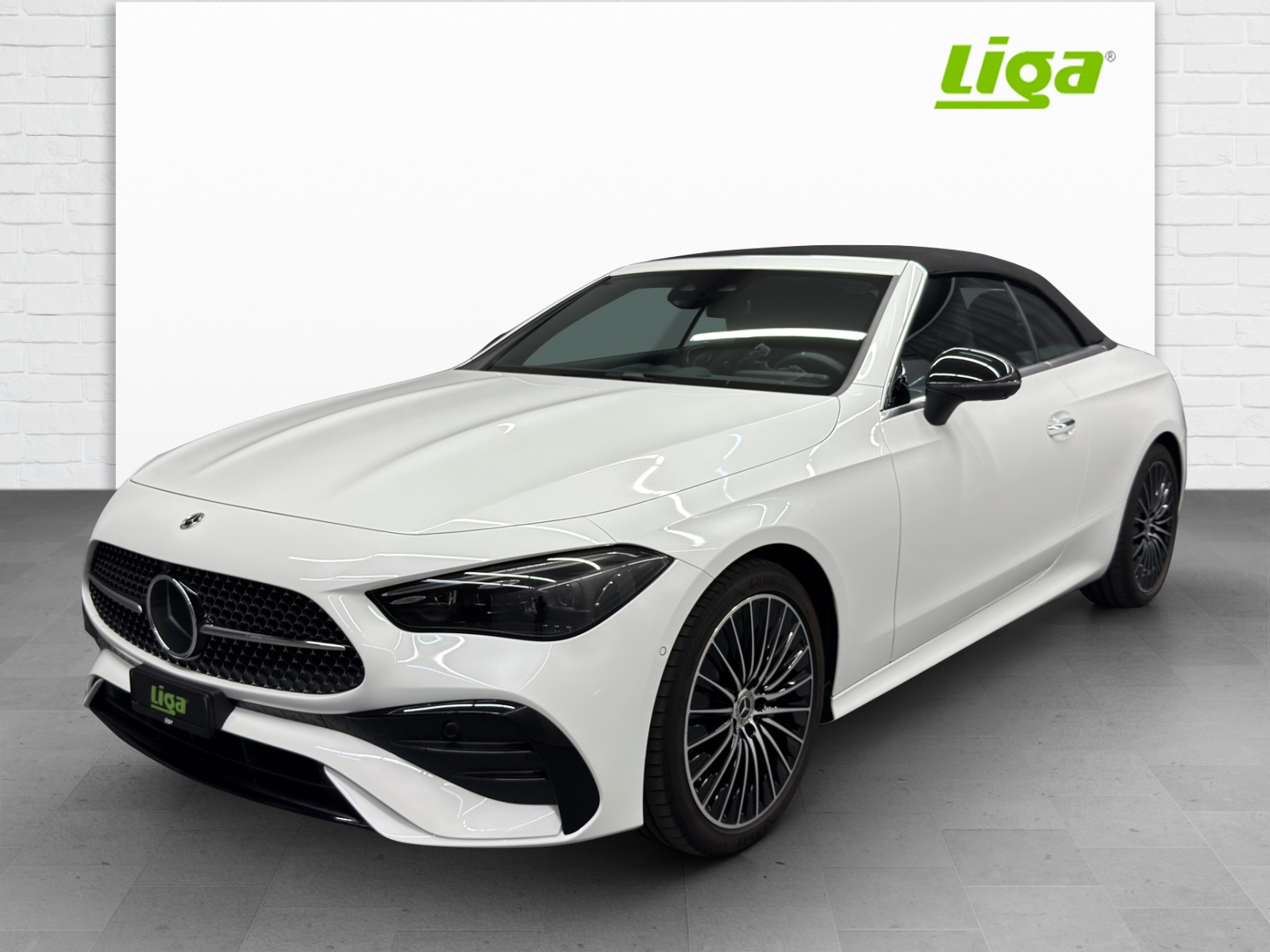 MERCEDES-BENZ CLE 200 AMG Line 4Matic