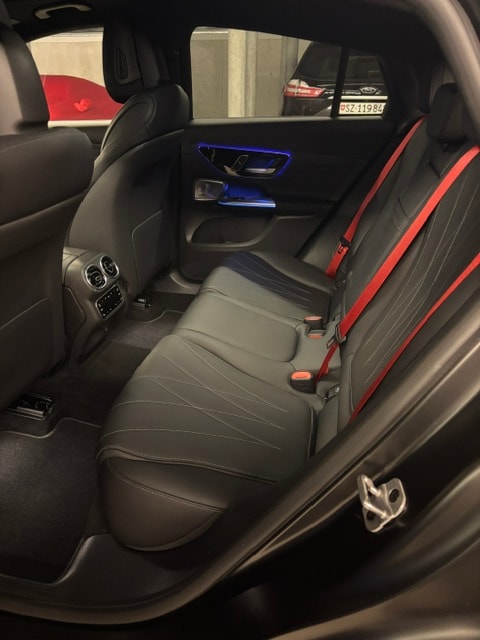 MERCEDES-BENZ GLC 400 e AMG Line 4matic-image-4