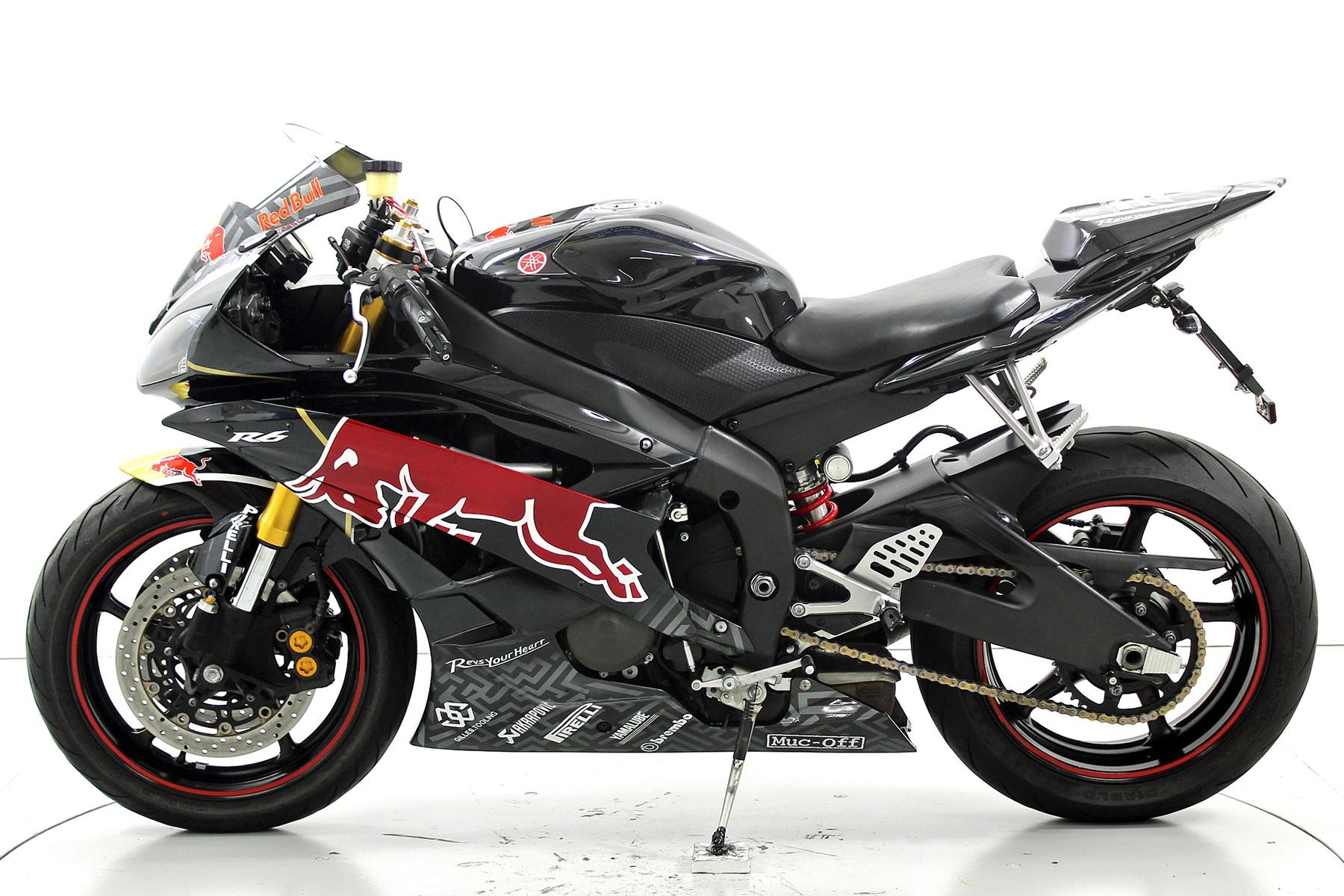 YAMAHA YZF-R6-image-4