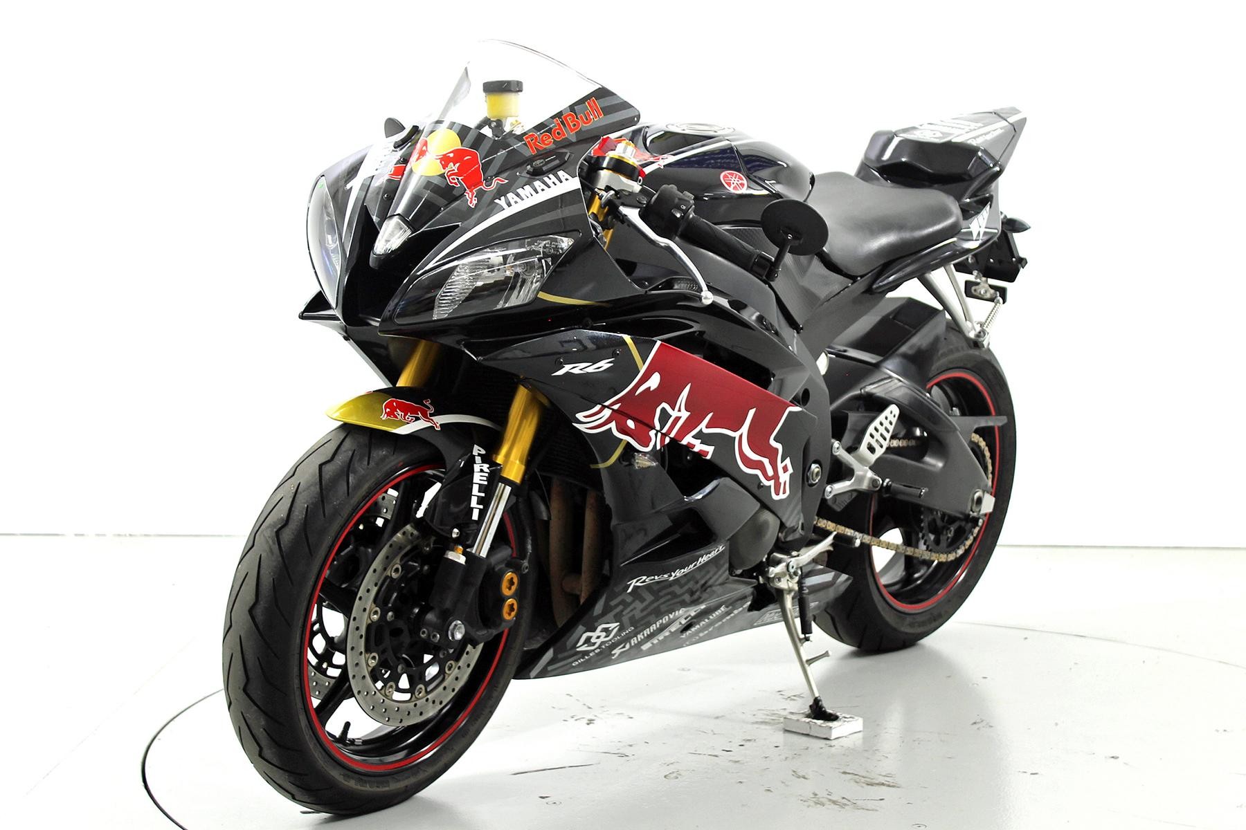 YAMAHA YZF-R6-image-2