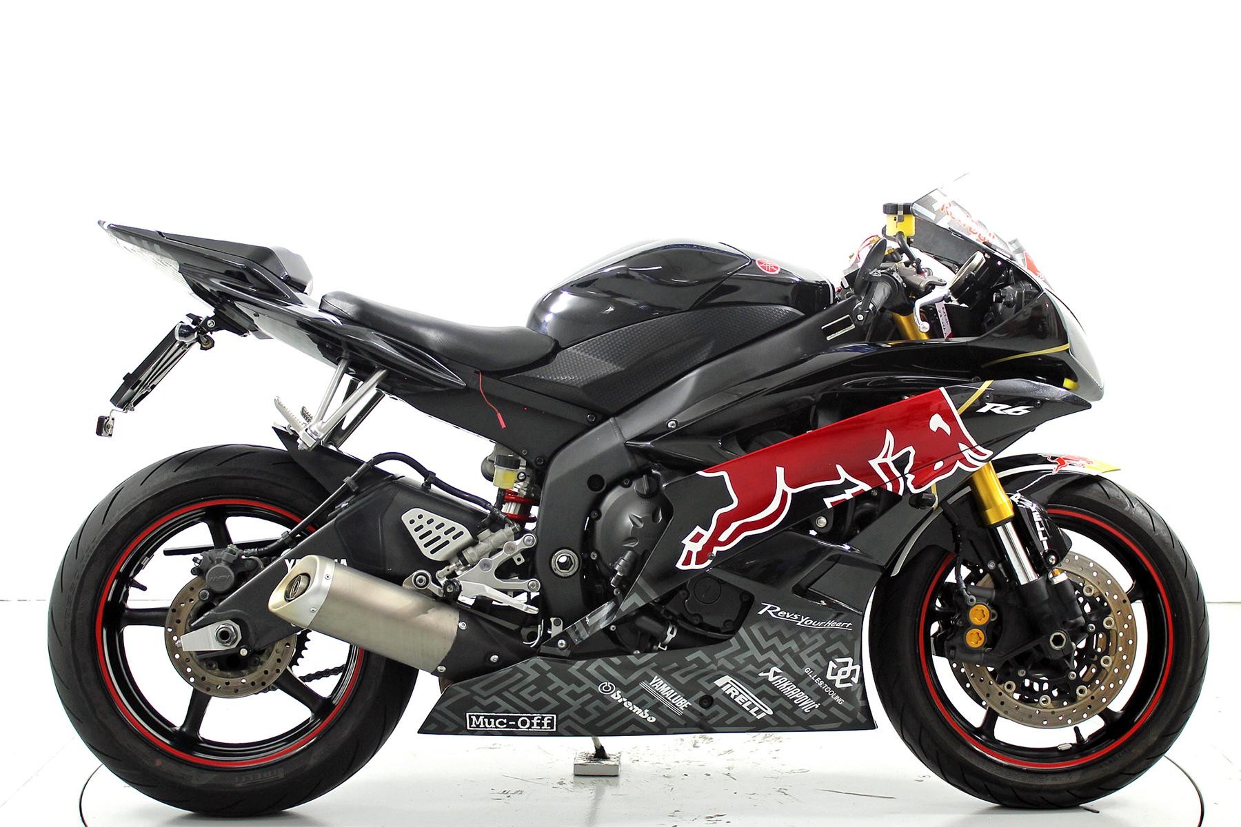 YAMAHA YZF-R6-image-3