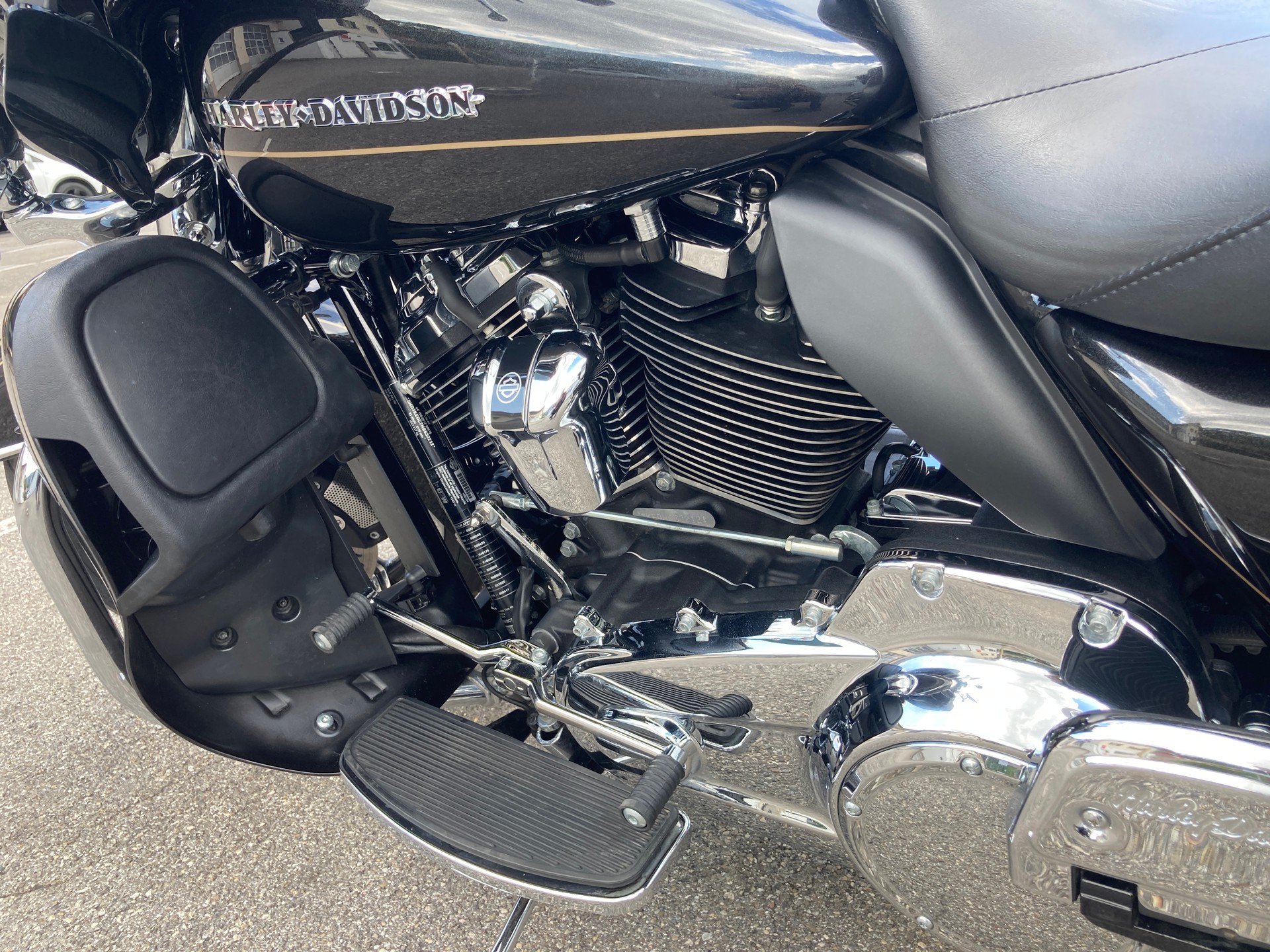 HARLEY-DAVIDSON FLHTK Electra Glide Ultra Limited 107 ABS-image-4