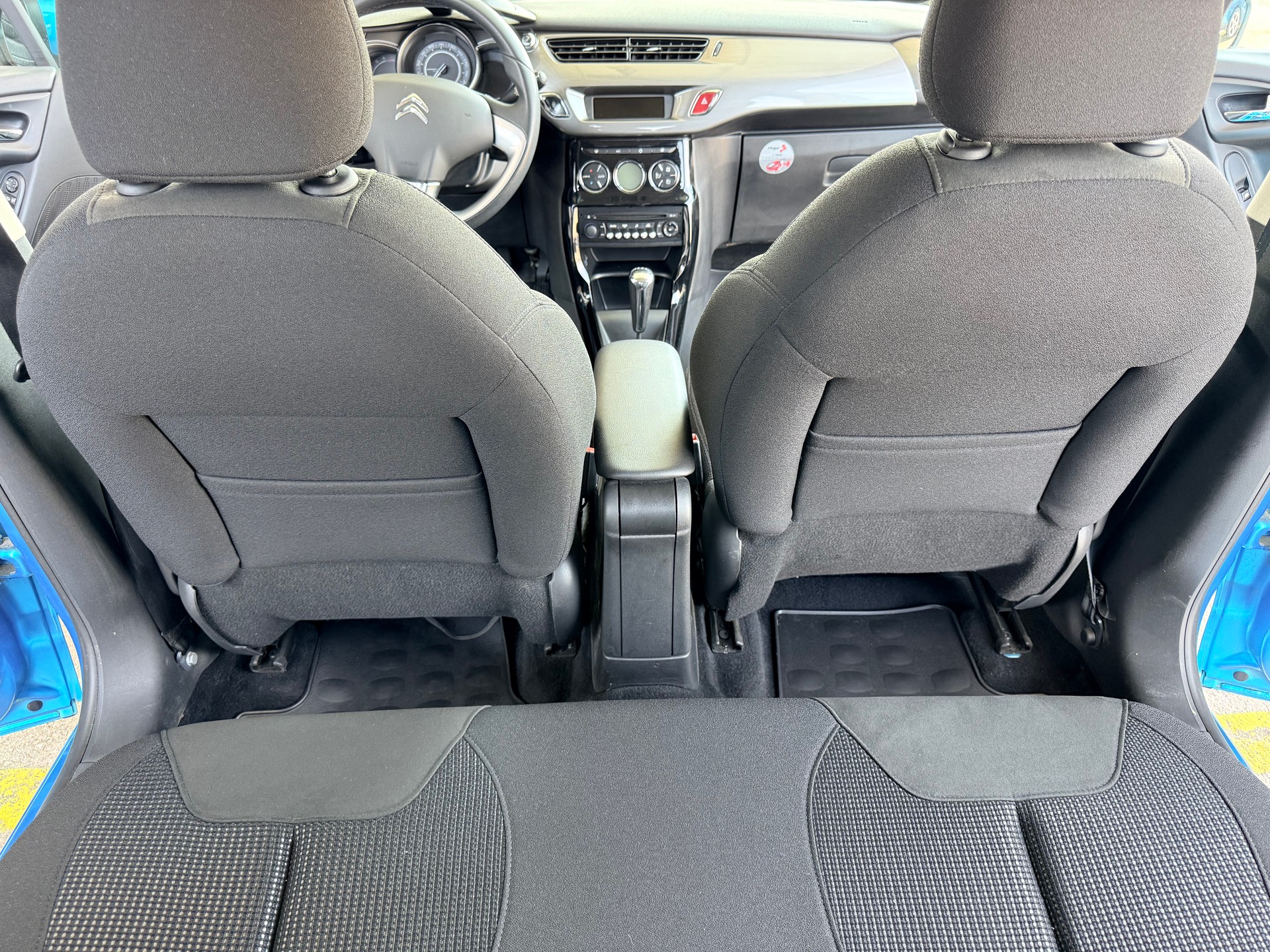 CITROEN C3 1.6i 16V Exclusive Automatic-image-11