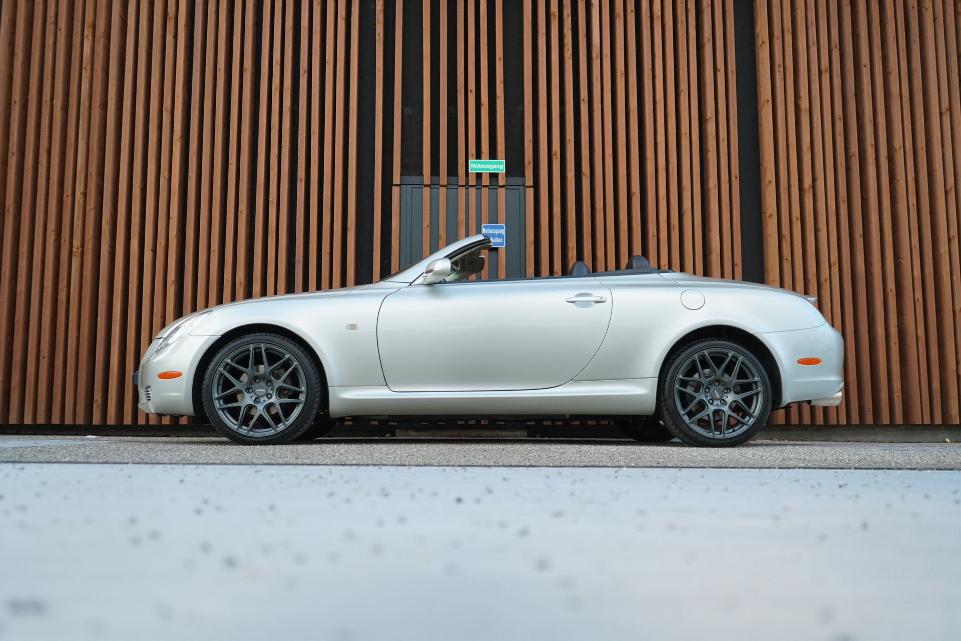 LEXUS SC 430 AUTOMATIC CABRIO l 286 PS-showroom-element-1