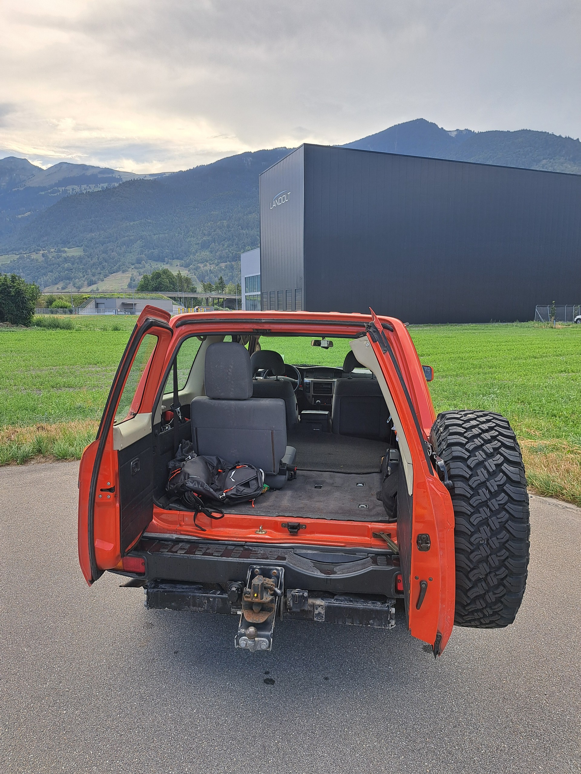 NISSAN 3.0 Di Comfort-image-2