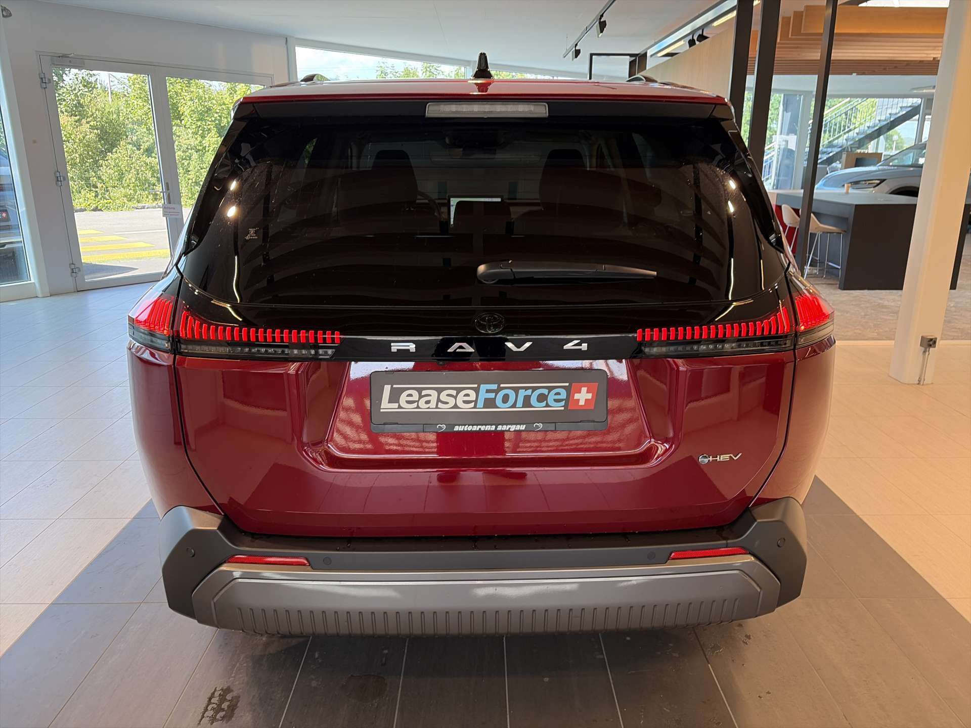 TOYOTA RAV-4 2.5 HSD Trend e-CVT AWD NEUES MODELL Automat-image-12