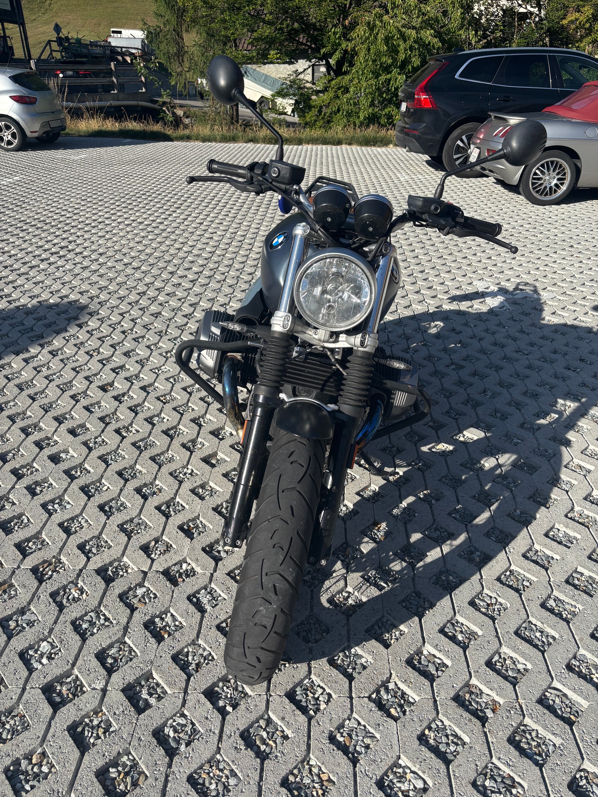 BMW R nineT Scrambler ABS-image-4