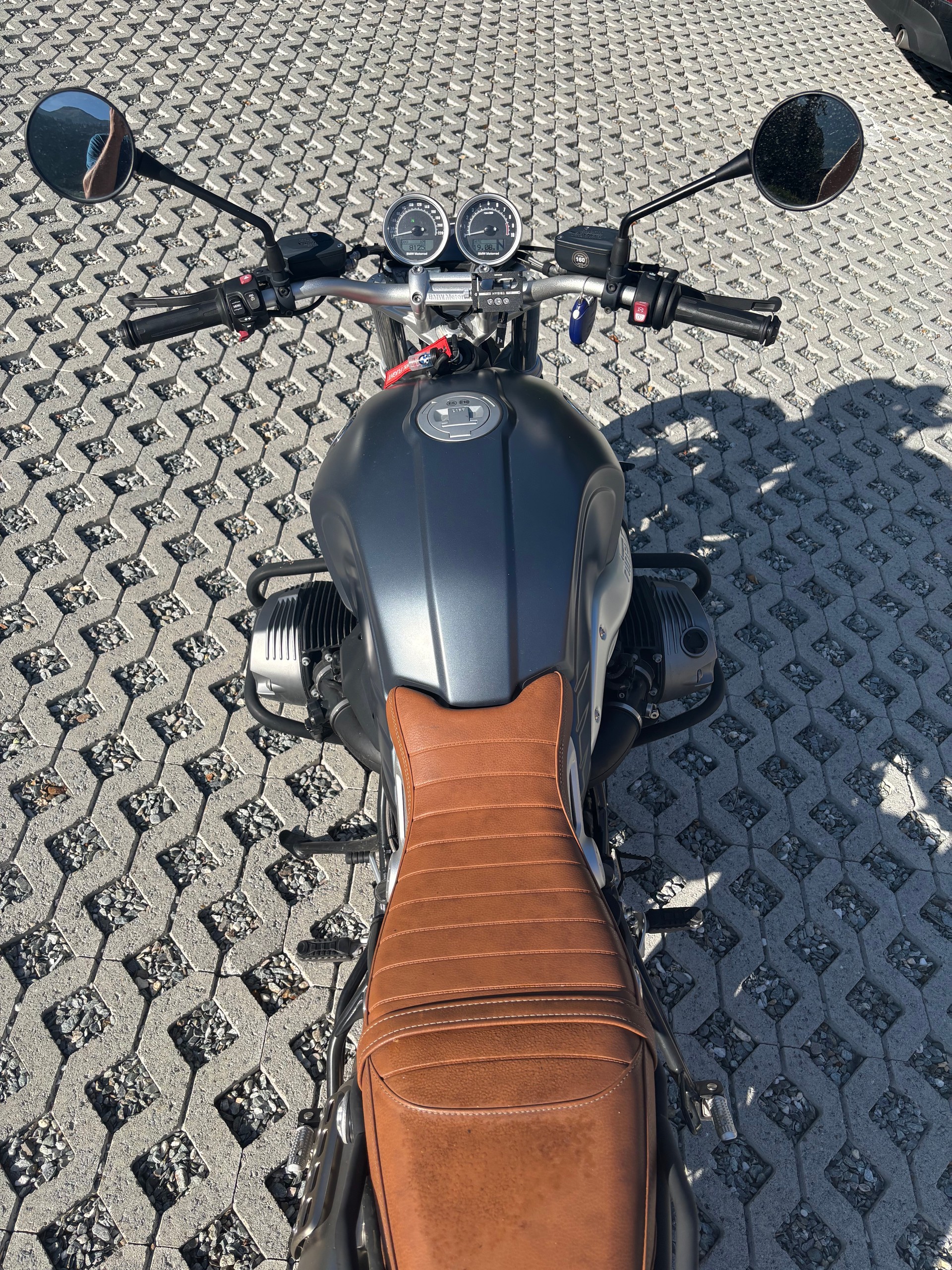 BMW R nineT Scrambler ABS-image-2