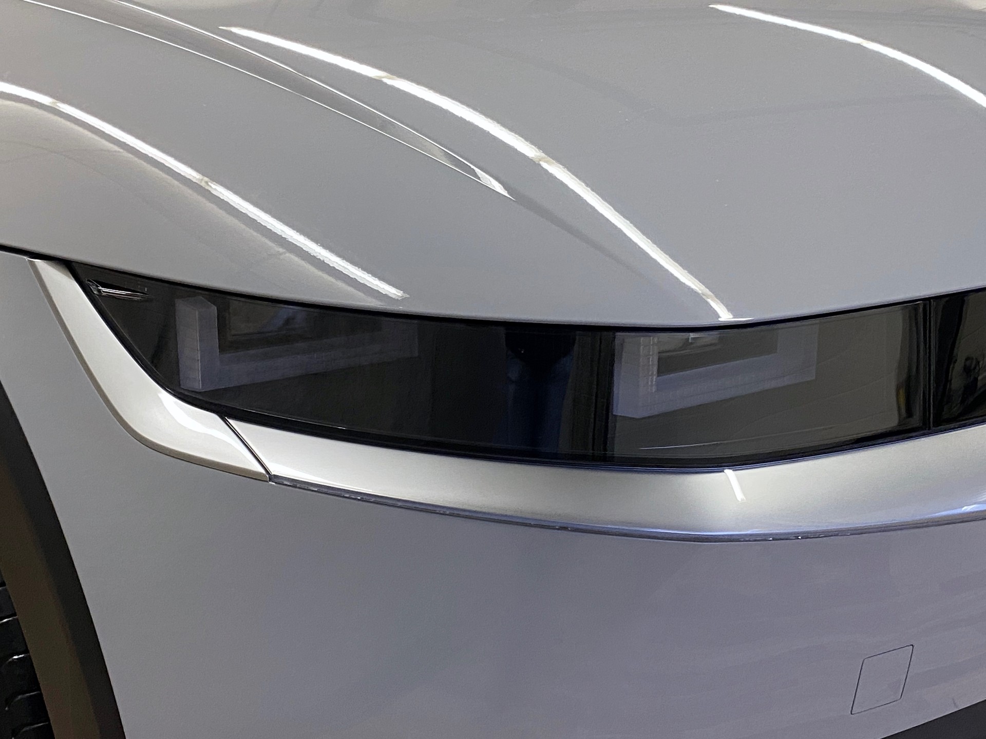 HYUNDAI Ioniq 5 77kWh*Swiss*Amplia*4WD*Wärmepumpe*-image-23